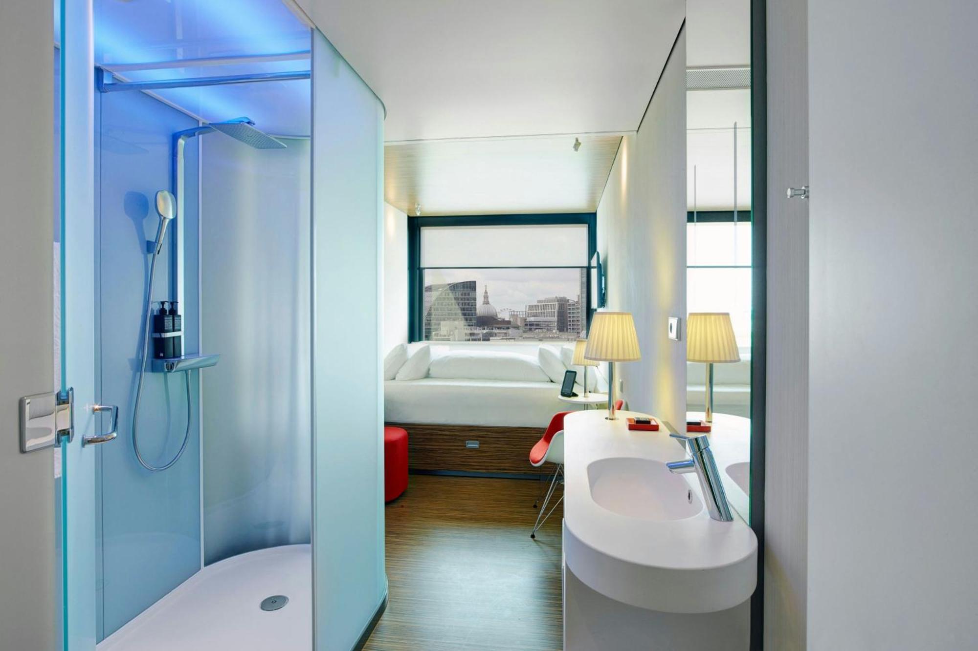 Kamer met Kingsize Bed
