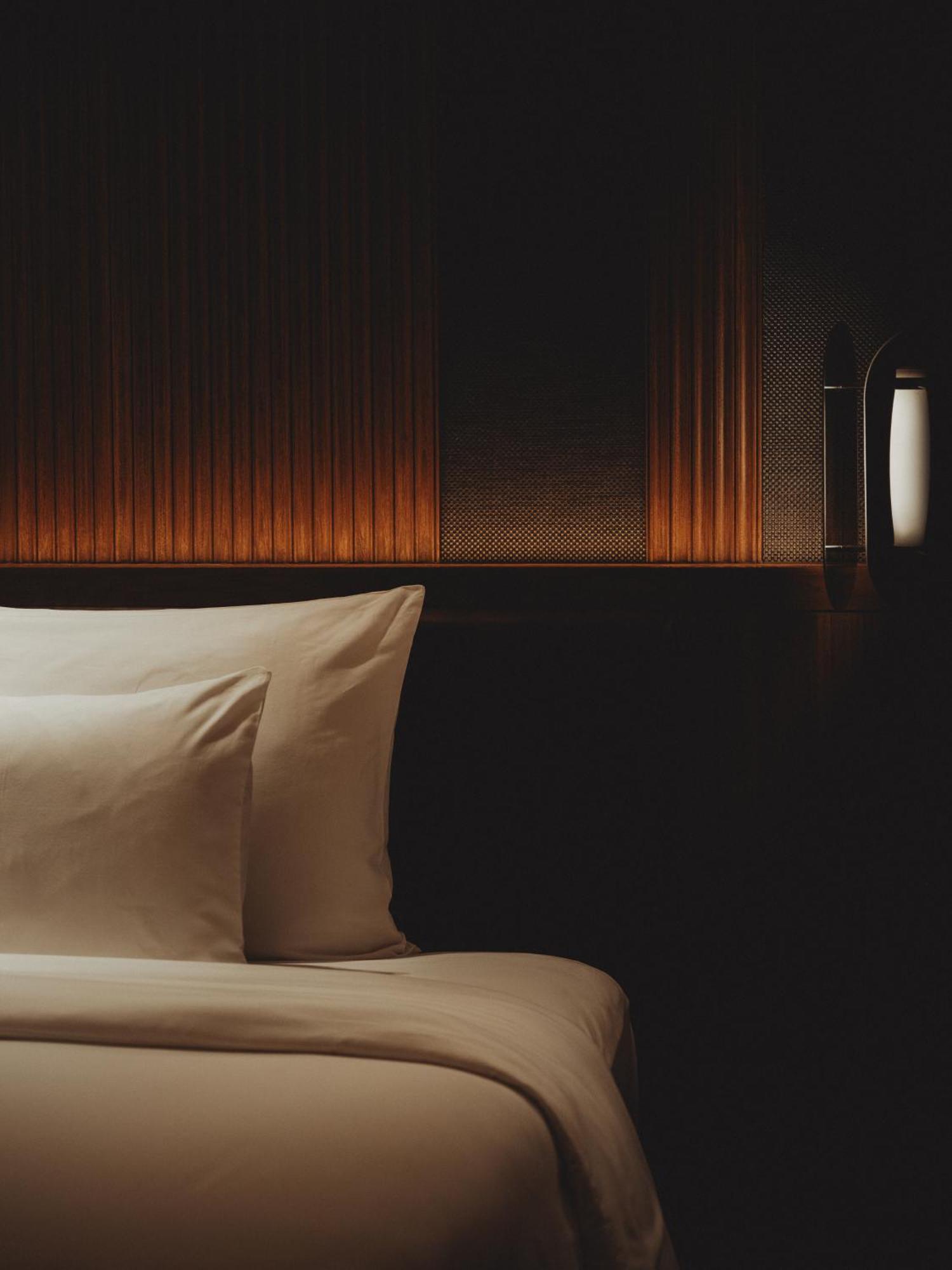 One-Bedroom King Suite