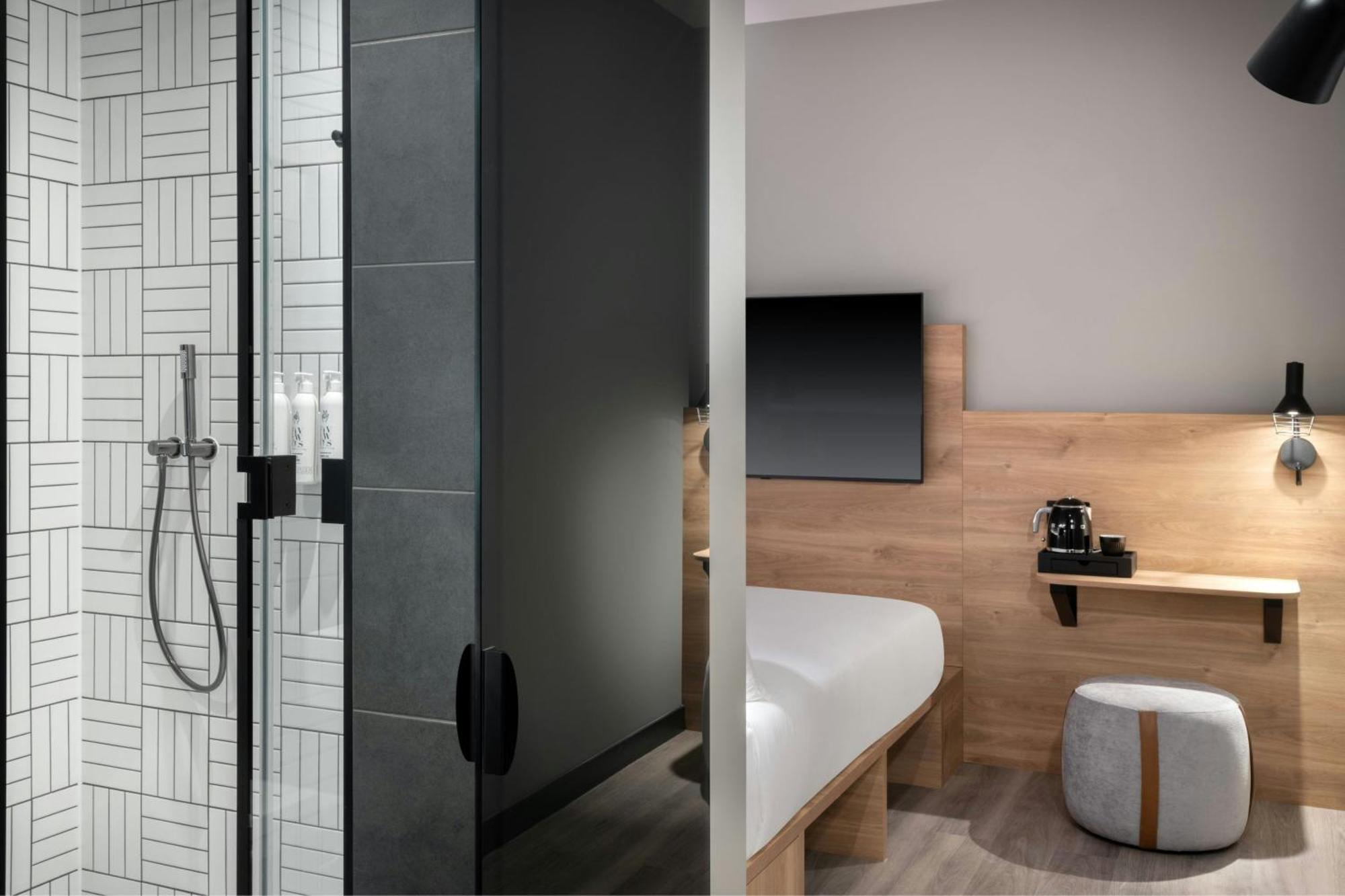 Moxy Kamer met Queensize Bed