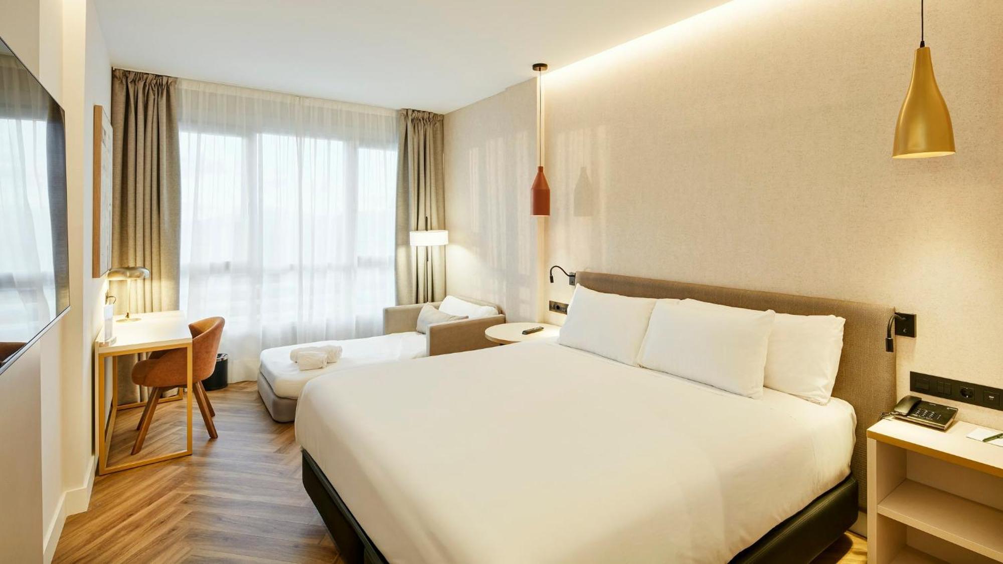 Double or Twin Room Extra Bed