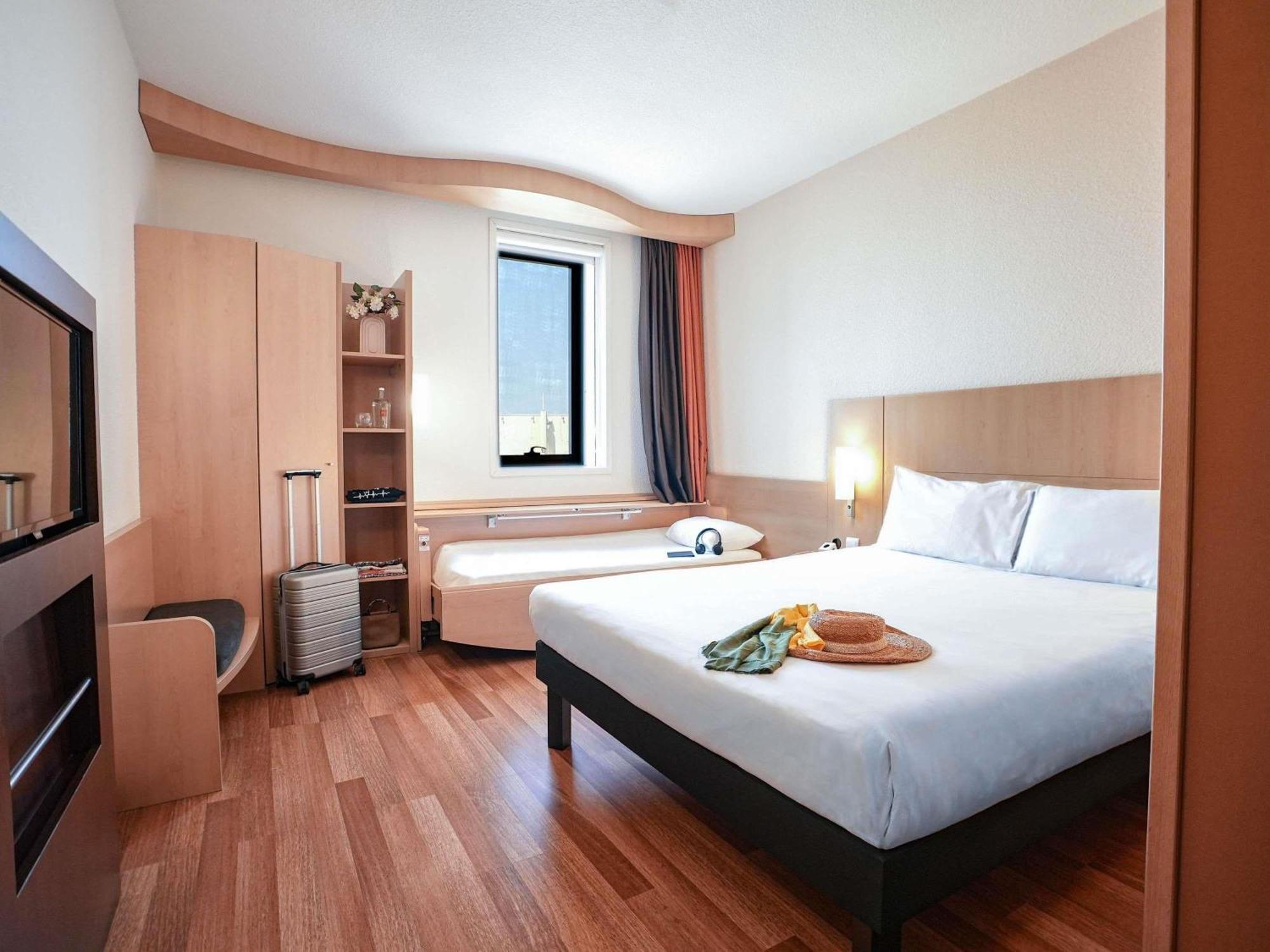 Standaard Kamer met 1 Tweepersoonsbed en 1 Eenpersoonsbed - Rookvrij