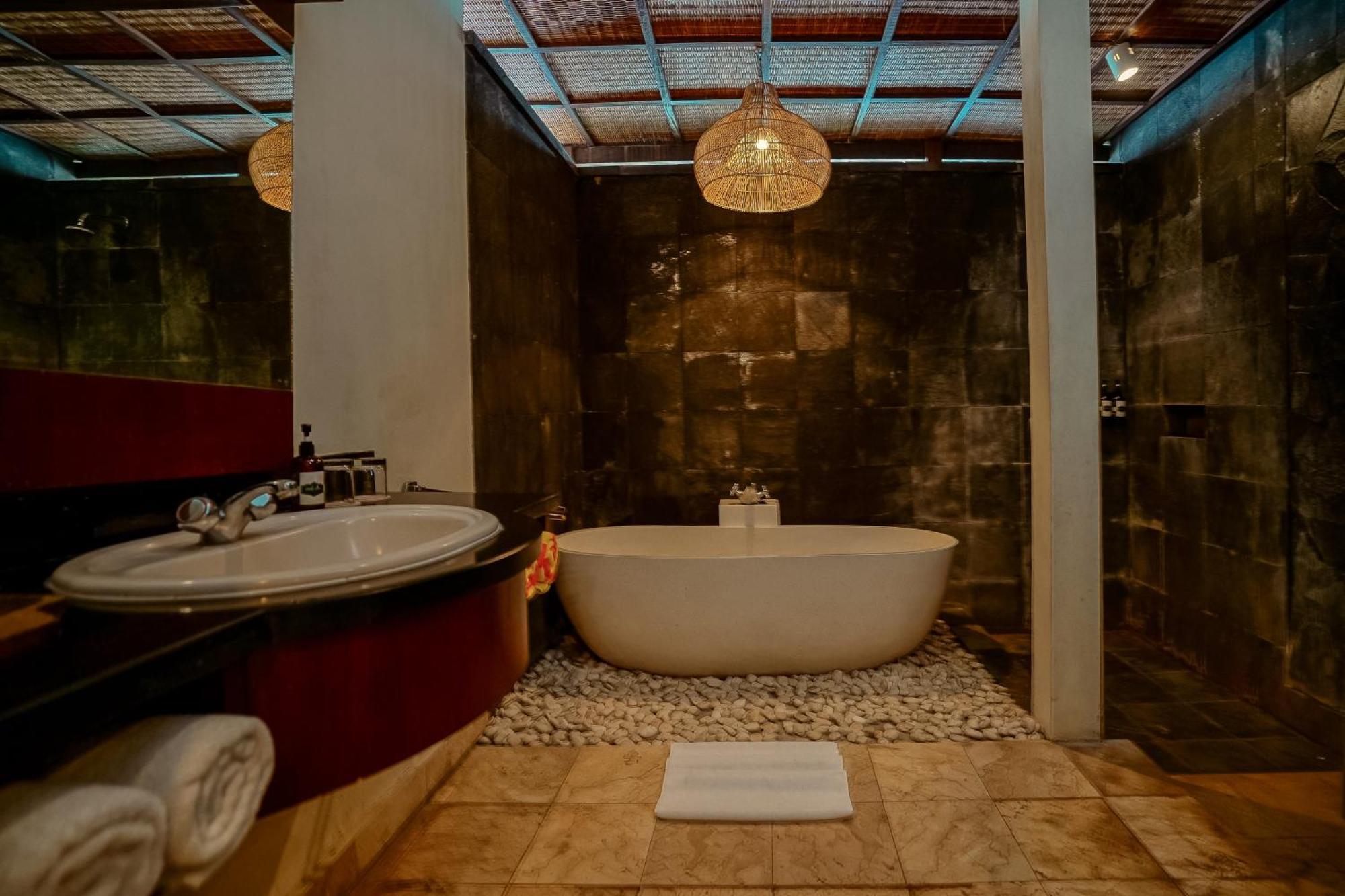 One-Bedroom Villa