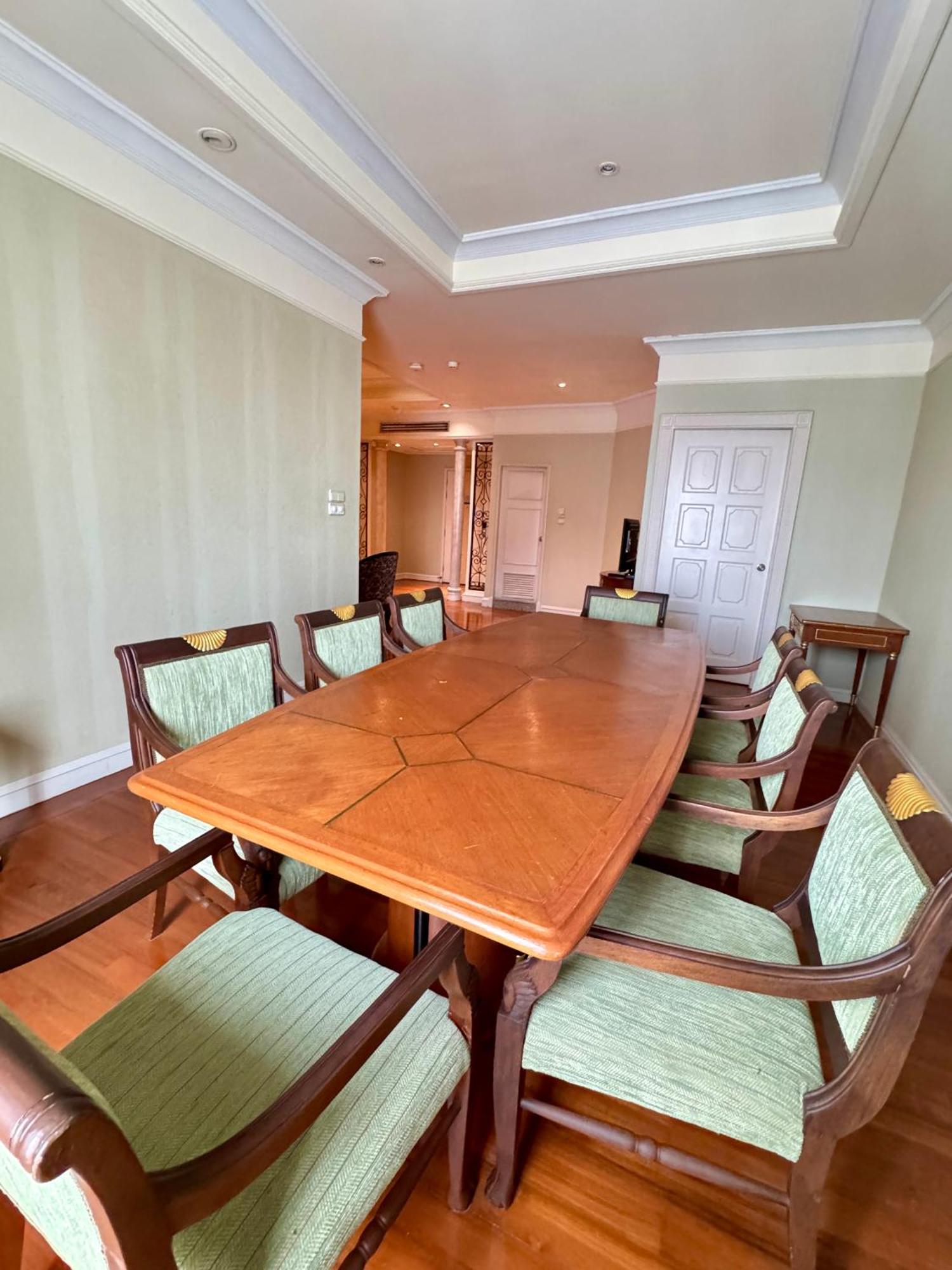 Royal Suite