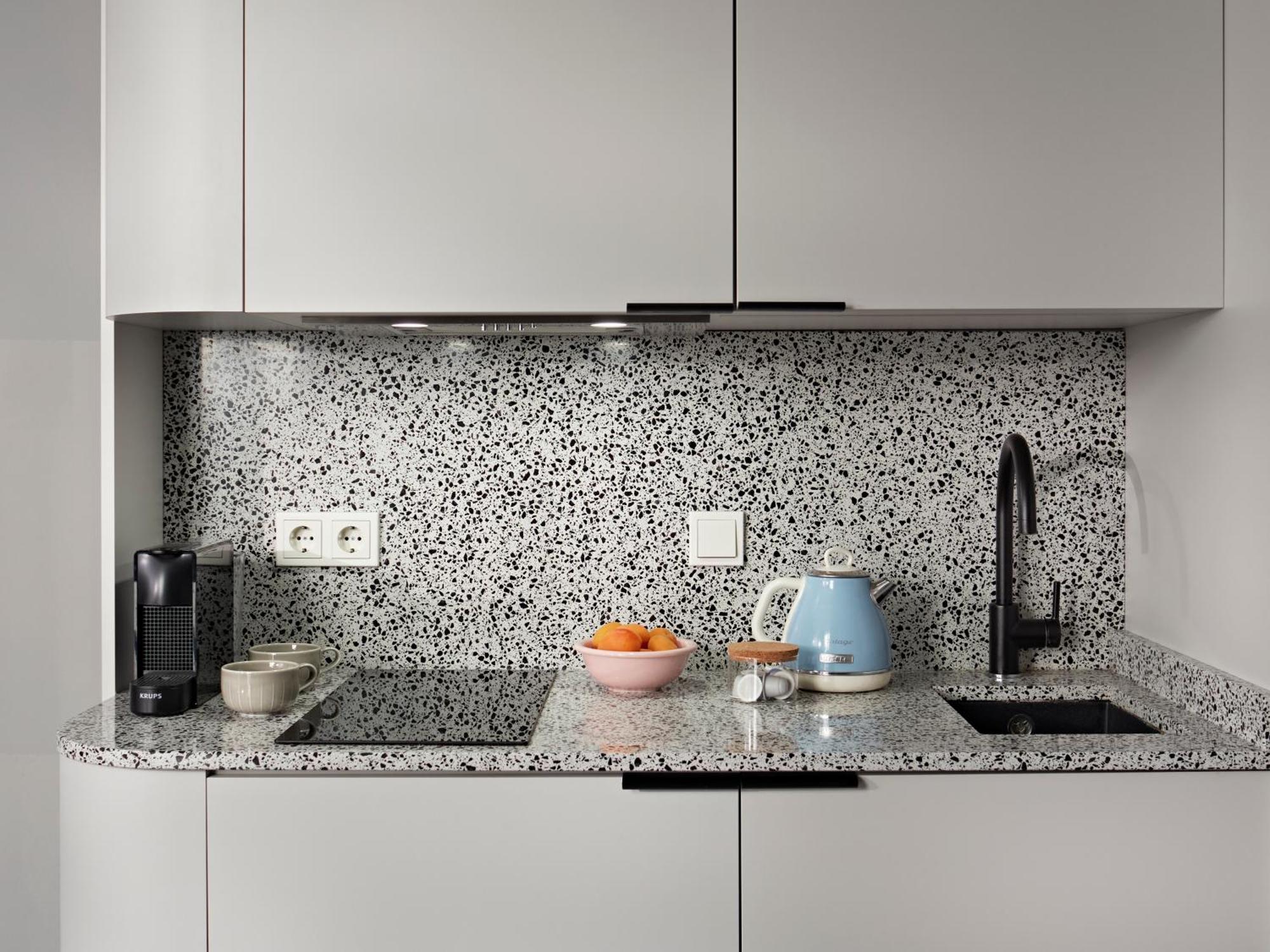 Medium Studio with Kitchenette