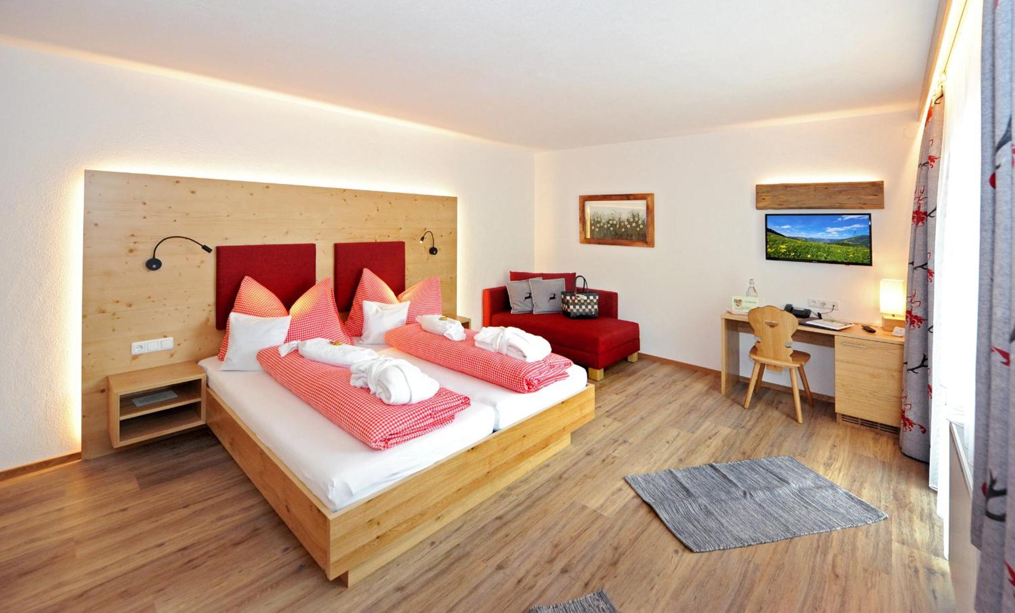 Deluxe Double Room Extra Bed