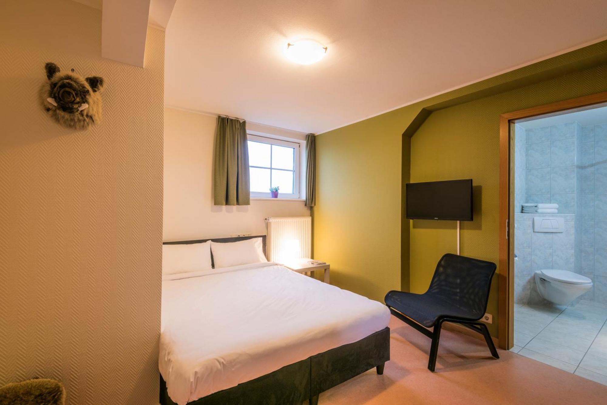 Small Double Room