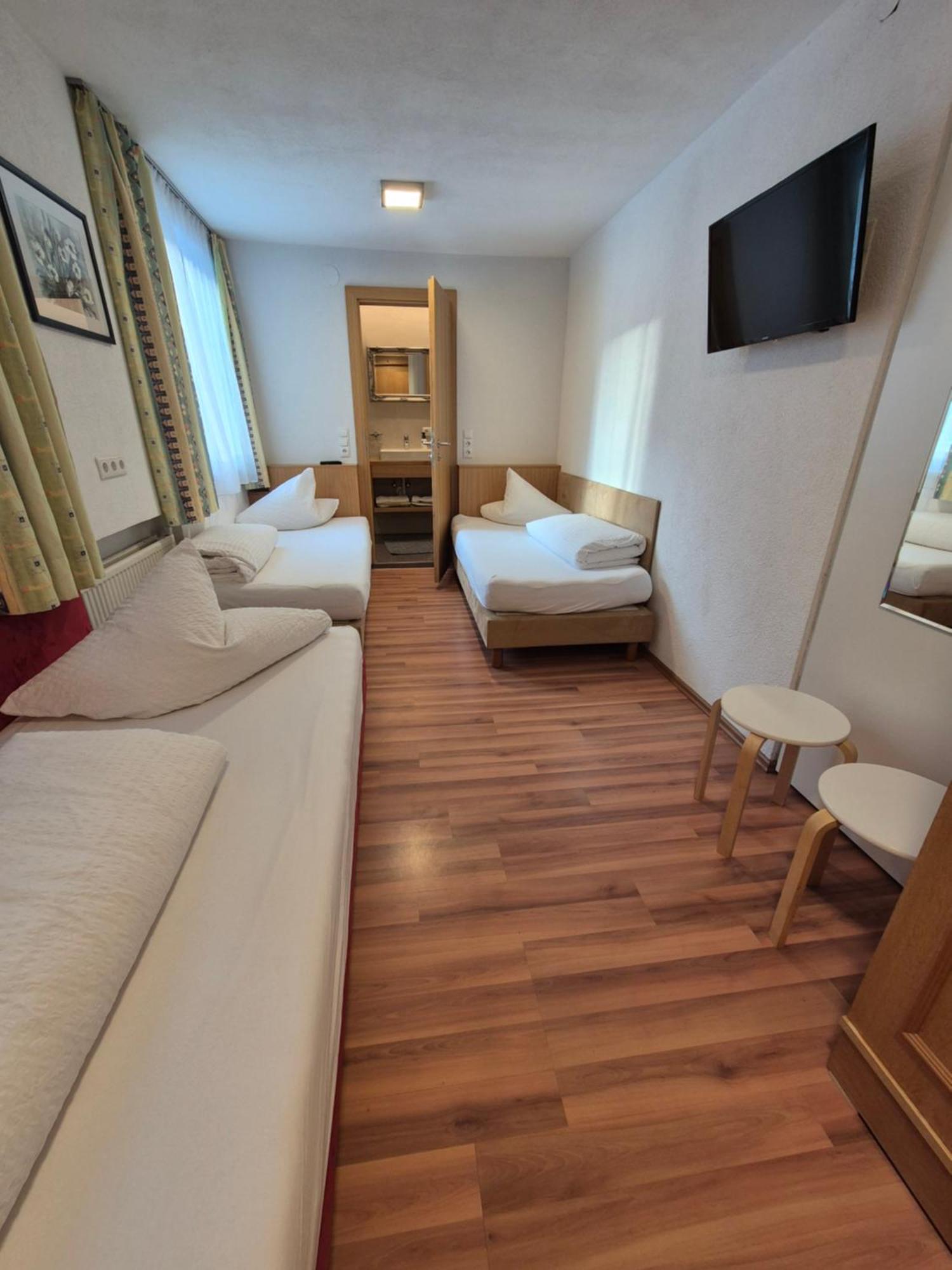 Standaard Kamer met 2 Bedden