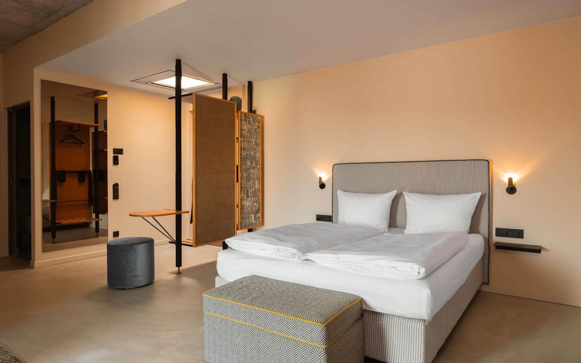 Comfort Kamer met Queensize Bed