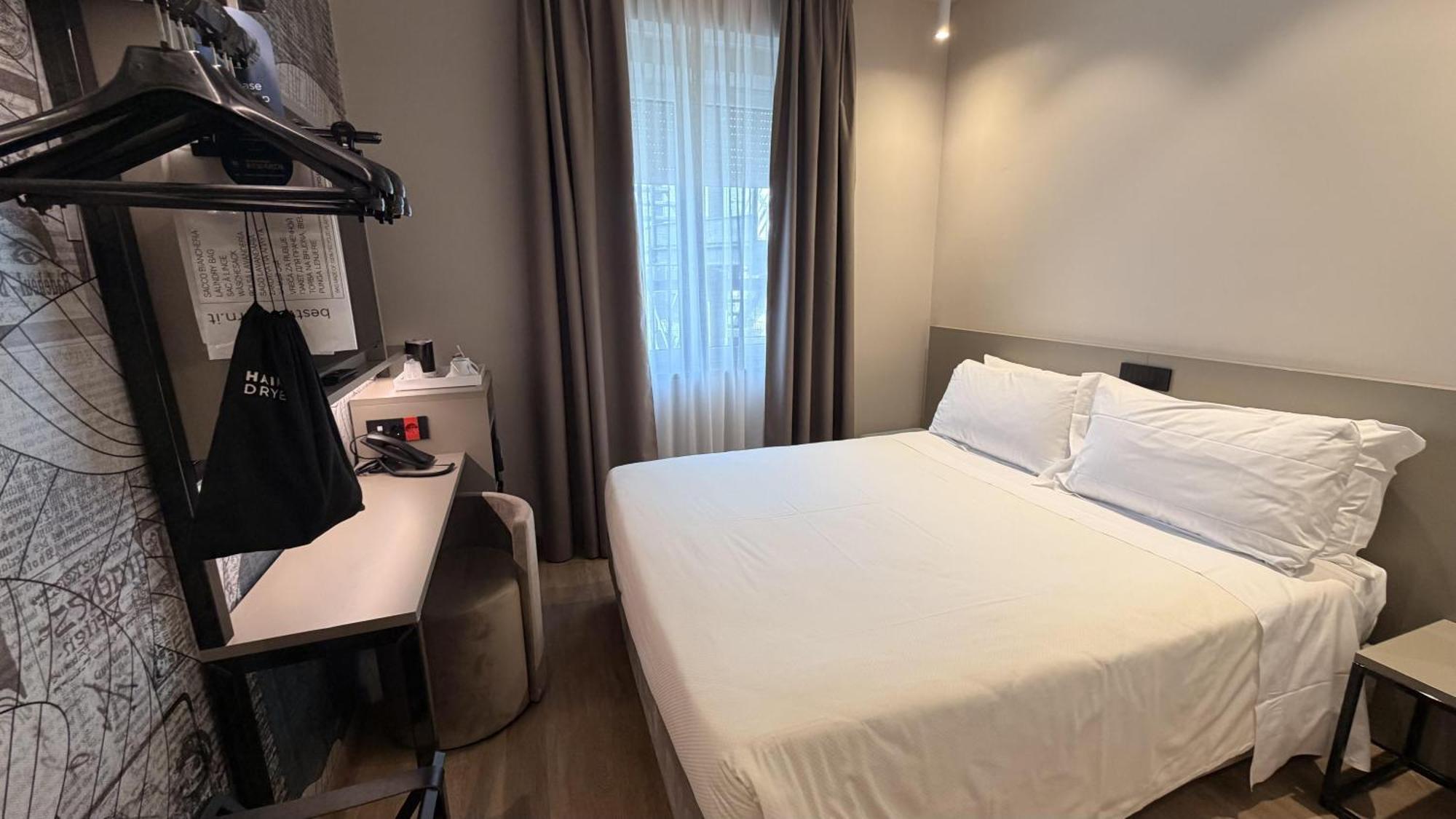 Comfort Kamer met Queensize Bed - Rookvrij
