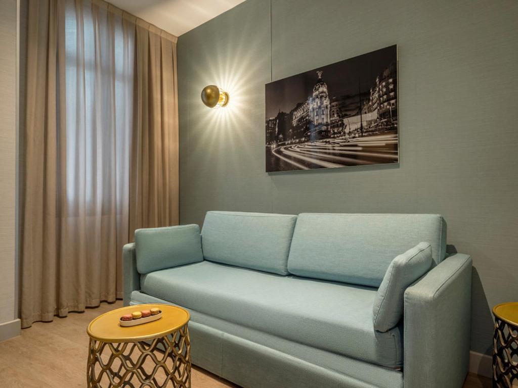 Deluxe Family Suite
