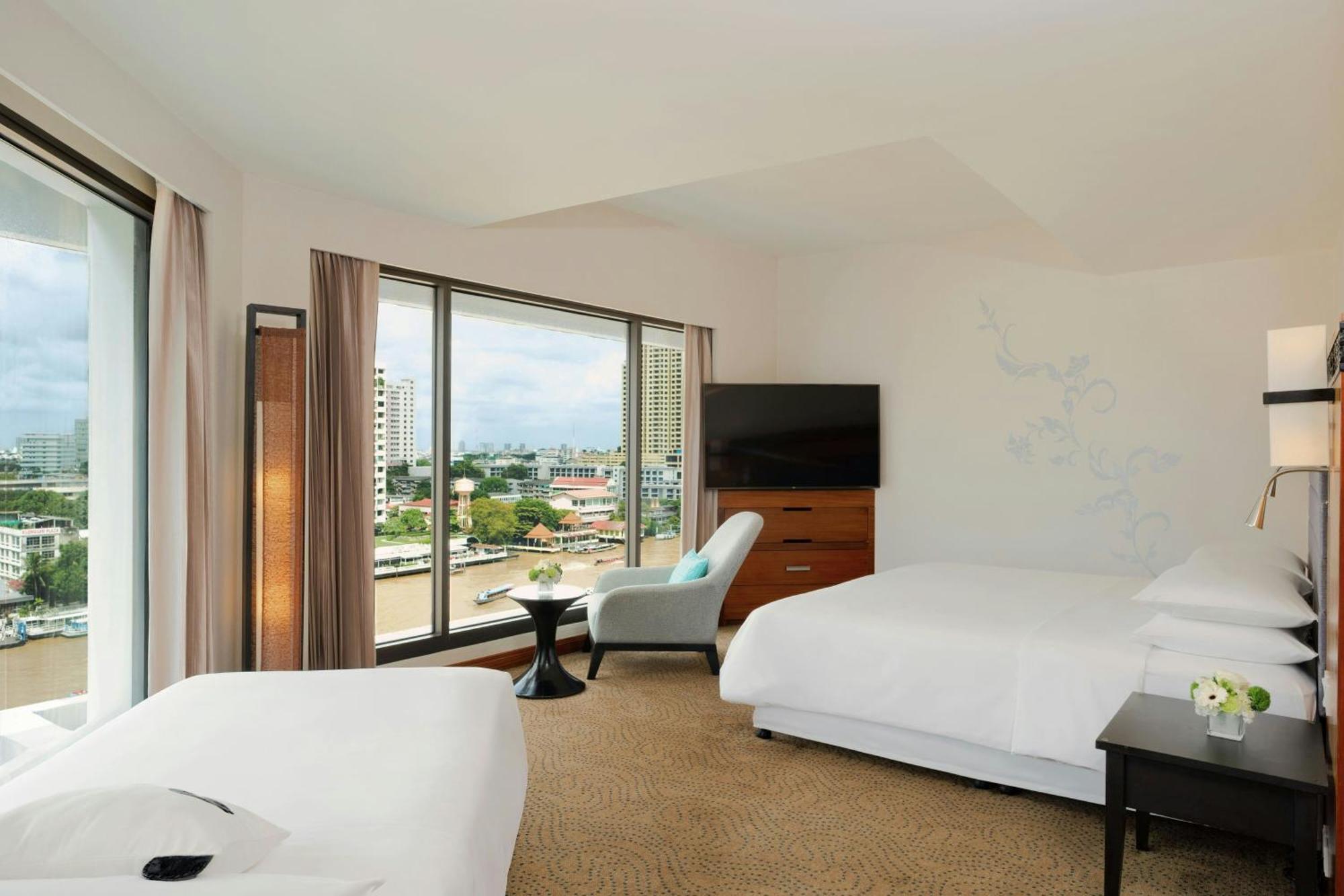 Family King Suite
