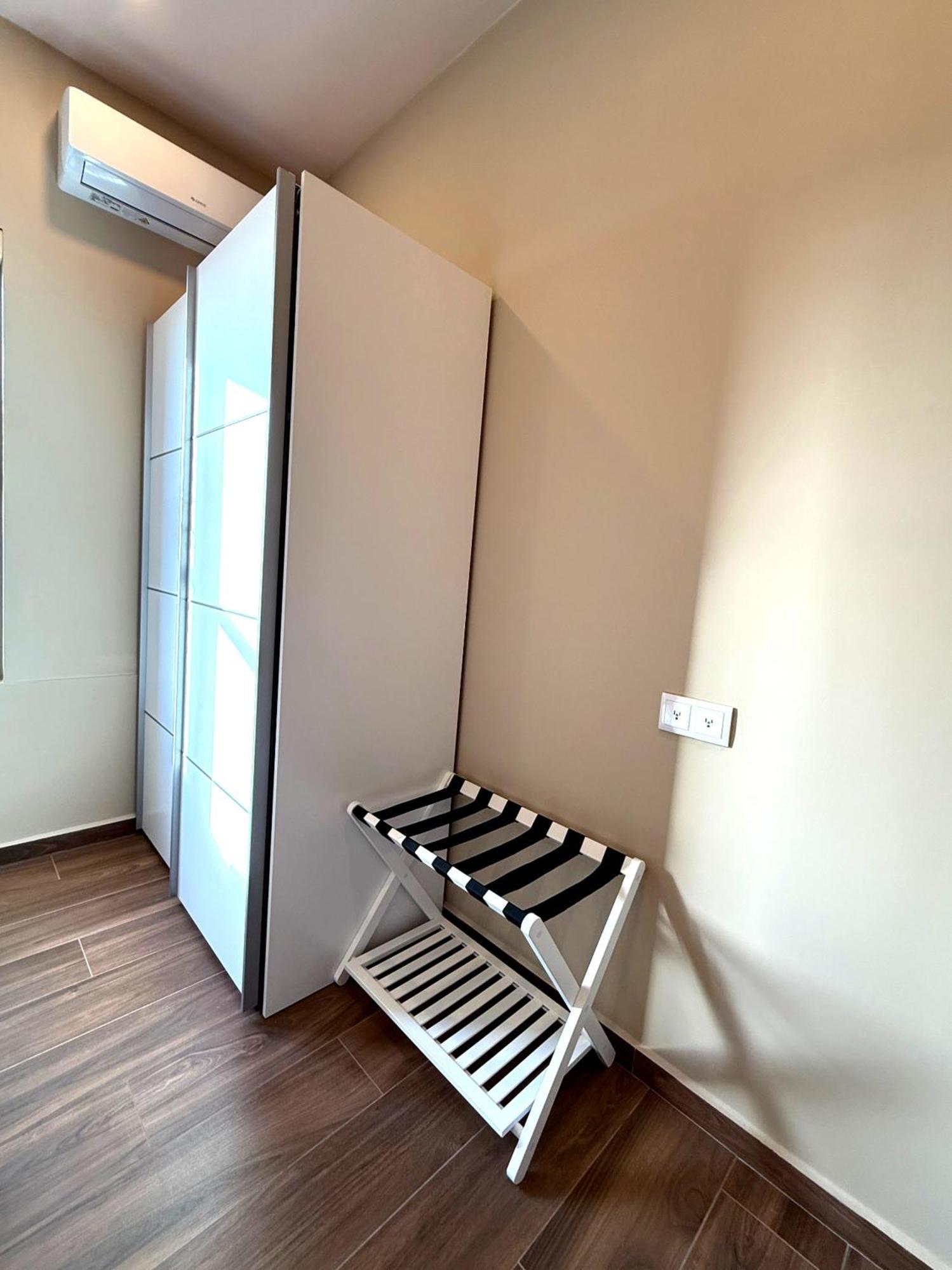 Two-Bedroom Deluxe Apartment Harbour View