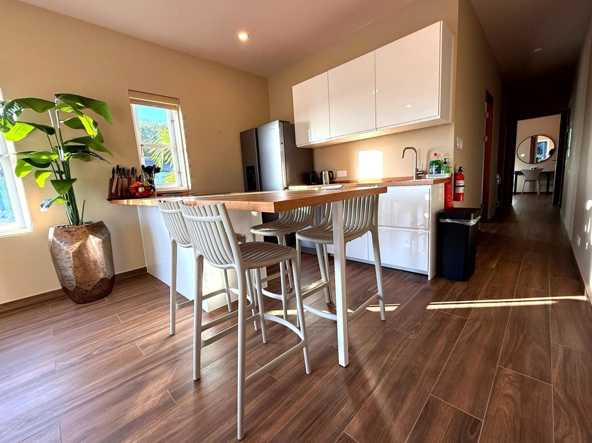 Two-Bedroom Deluxe Apartment Harbour View