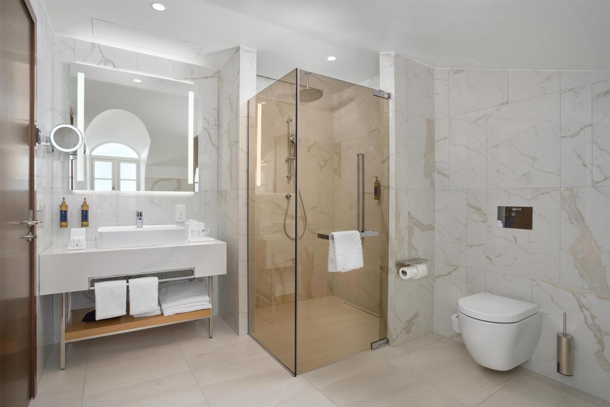 King Junior Suite Spa Access