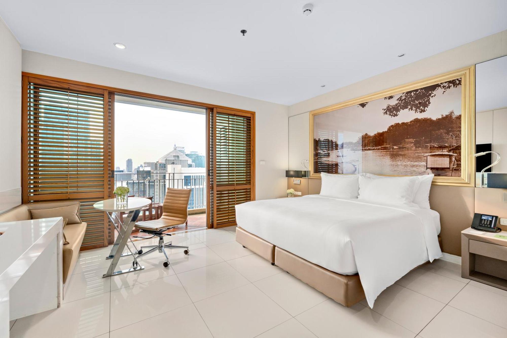Superior Balcony