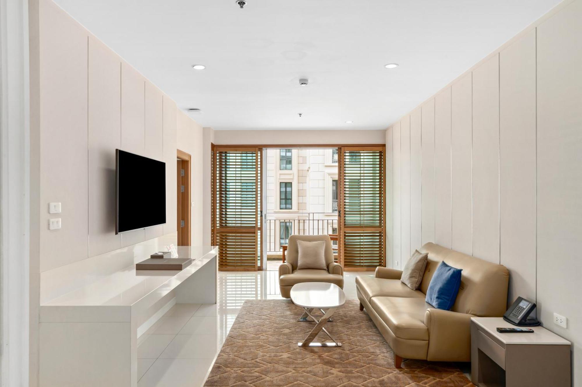Two-Bedroom Balcony Suite