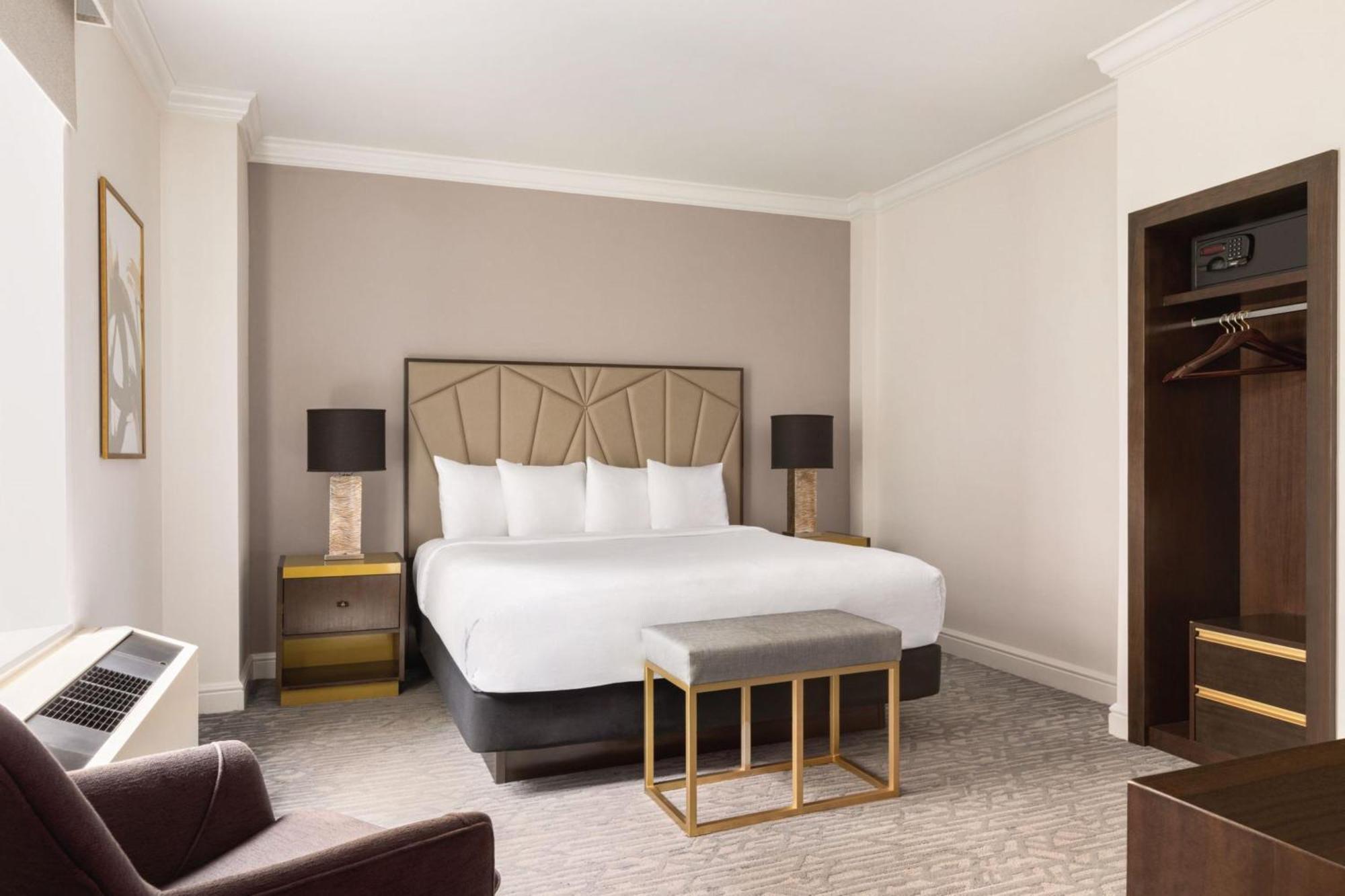 Kamer met Kingsize Bed