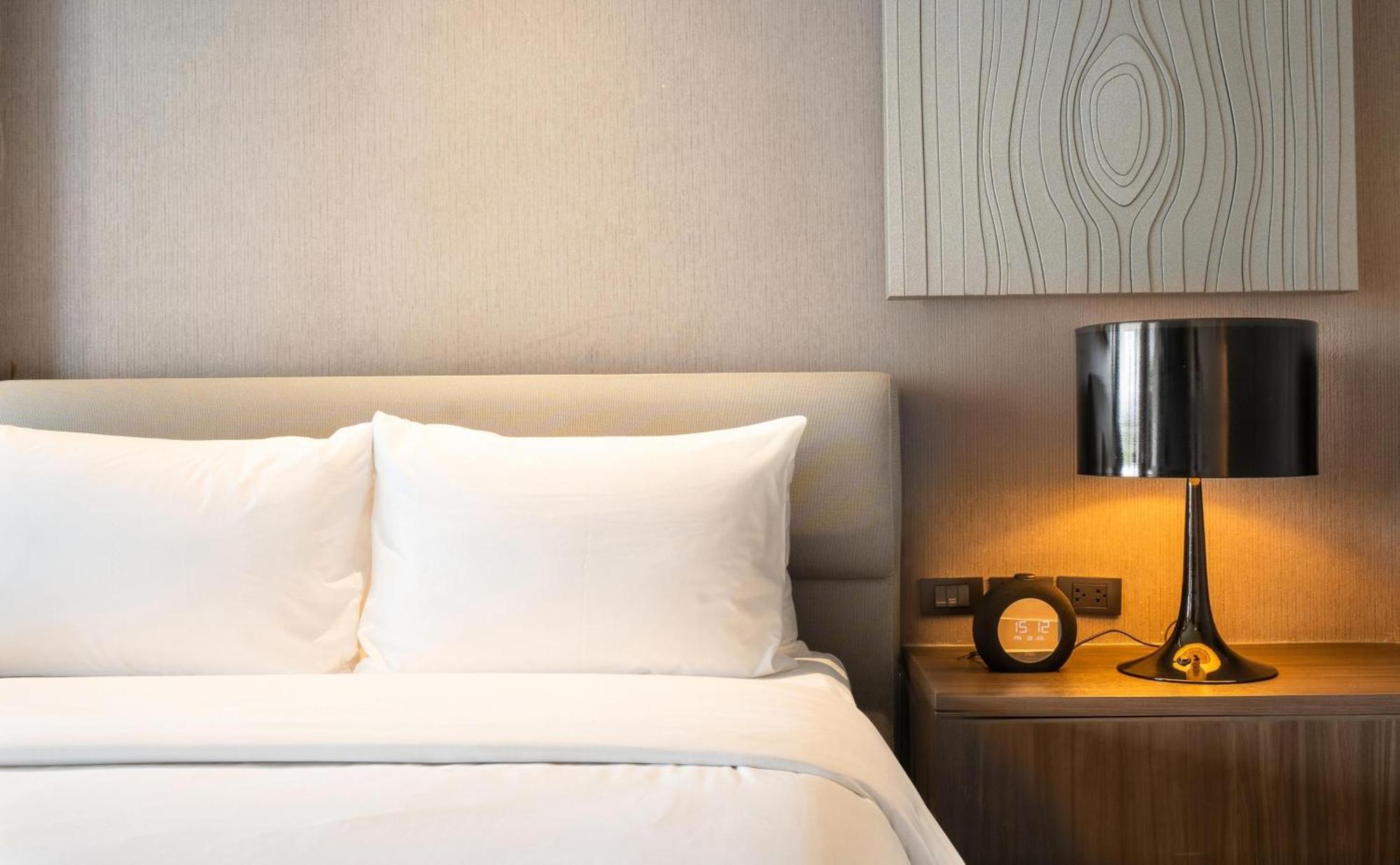 King Premium Suite Garden Terrace