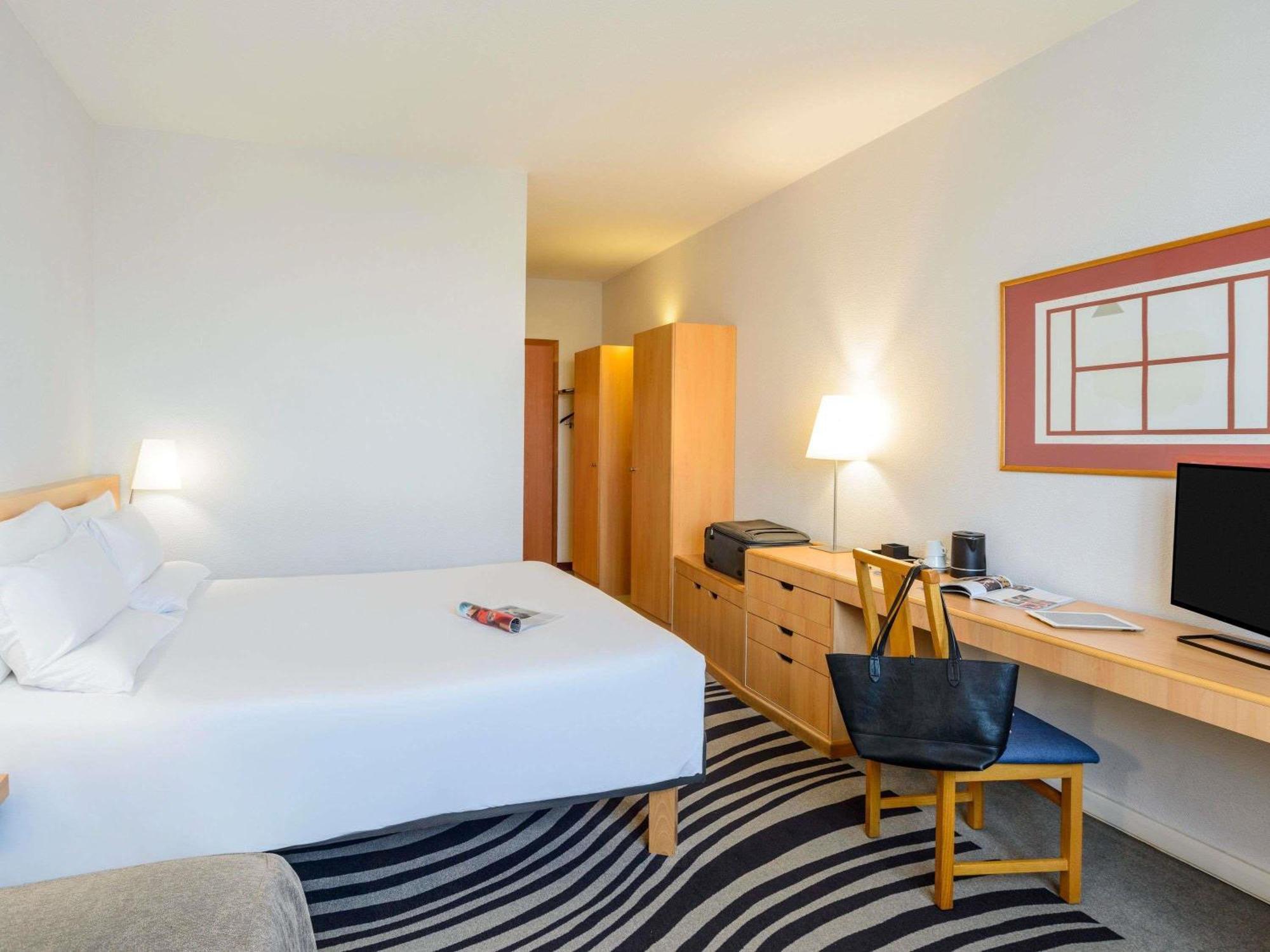 Standaard Kamer met Kingsize Bed en Bank