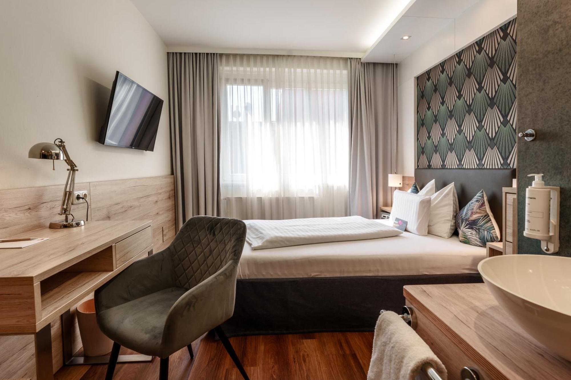 Standard Single Room