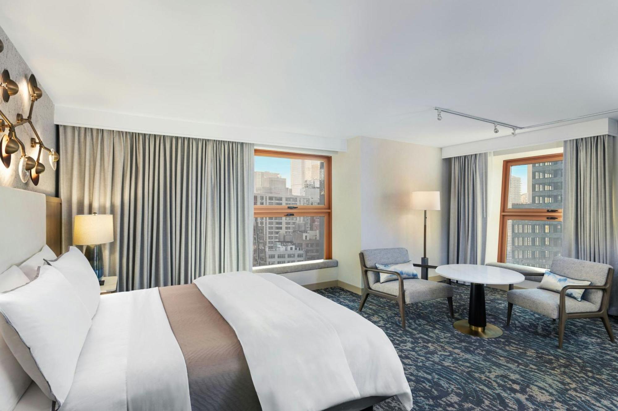 Grand Deluxe Hoekkamer met Kingsize Bed en Extra Ruimte