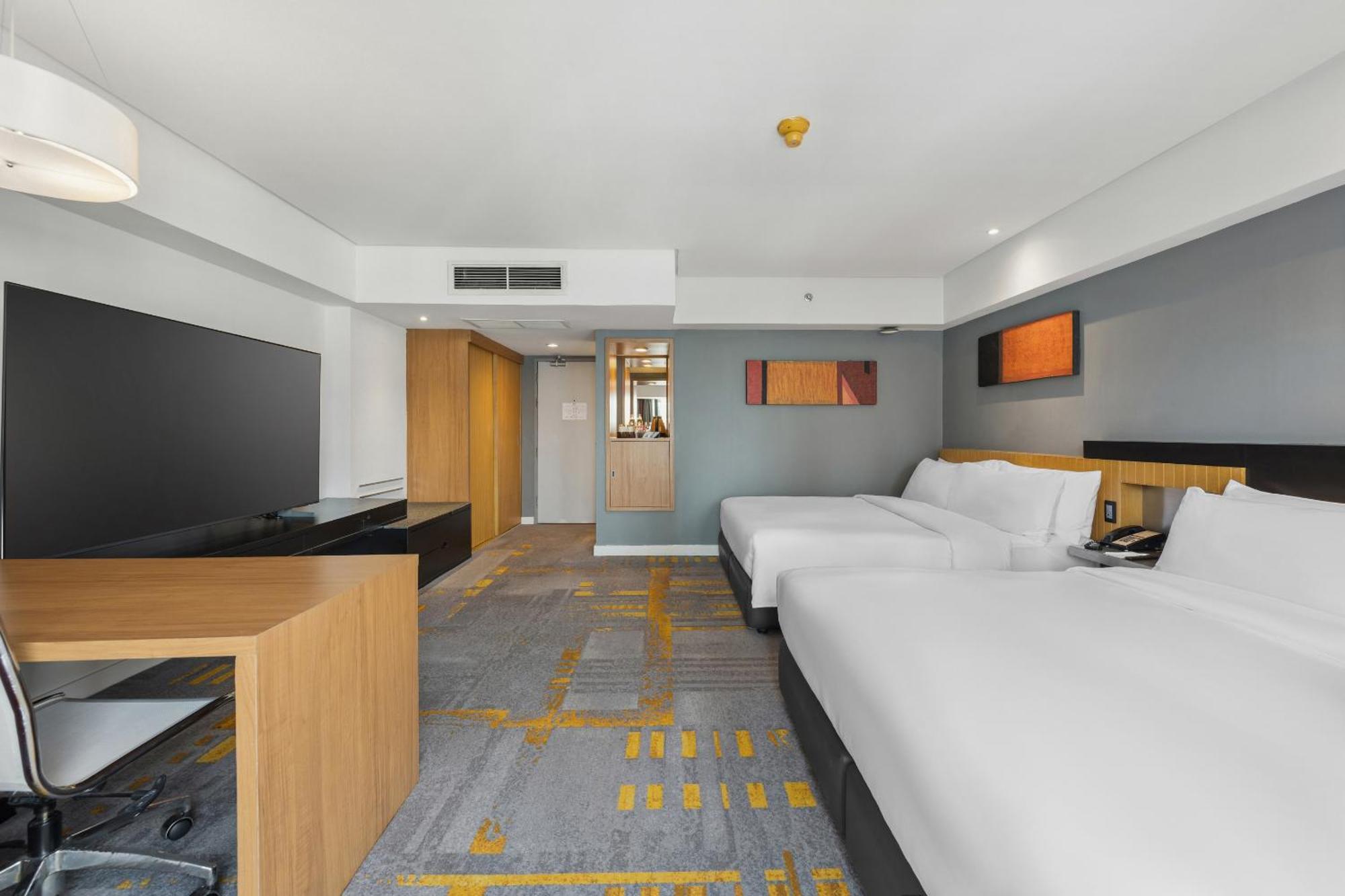 Tribeca Deluxe Two Queen Room