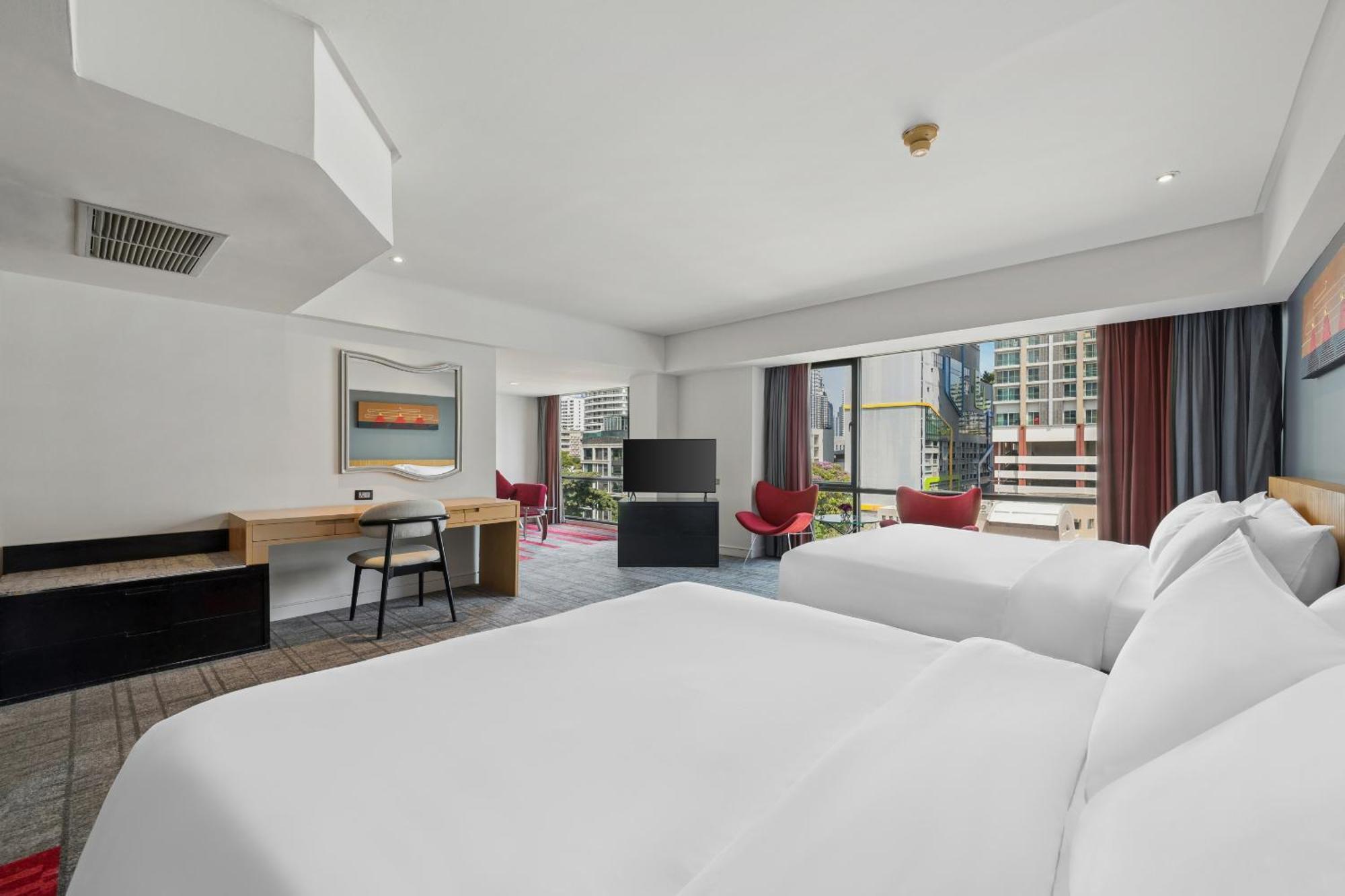 Belaire Suite Two Queen Room