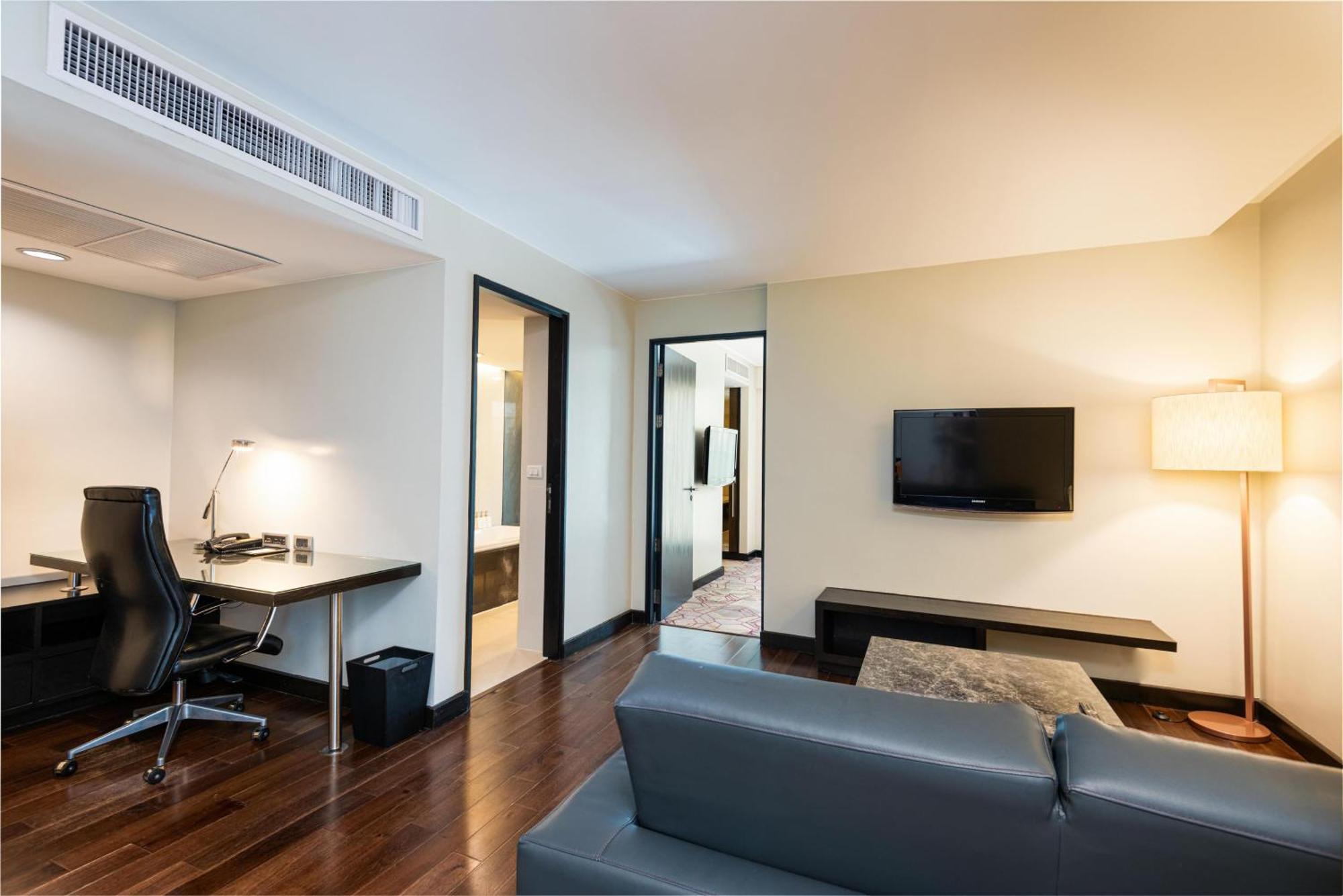 One-Bedroom Suite Balcony