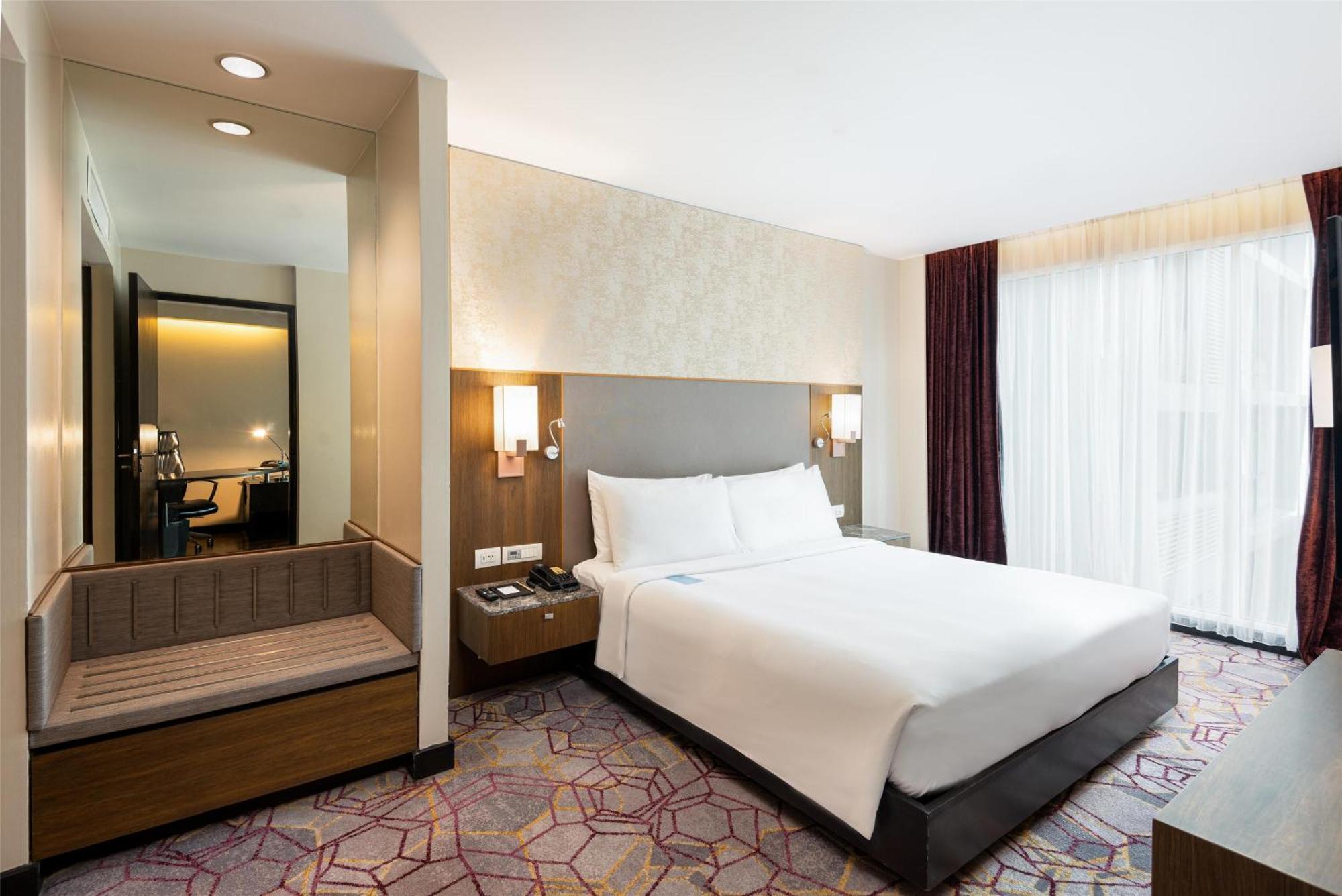 One-Bedroom Suite