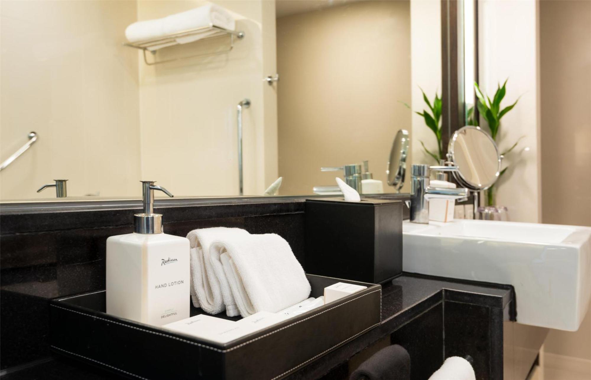 One-Bedroom Premium Suite