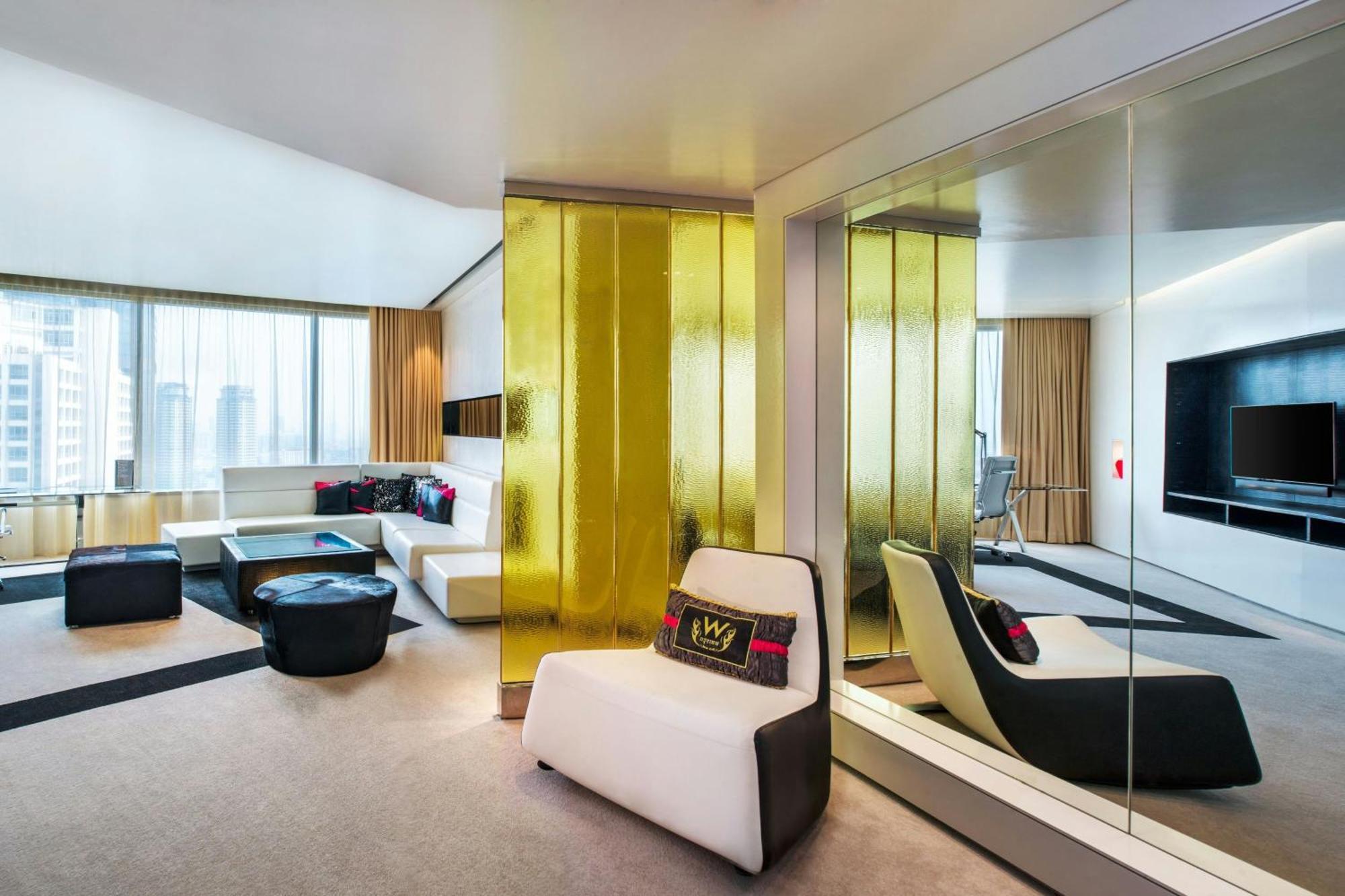 One-Bedroom Urban King Suite High Floor