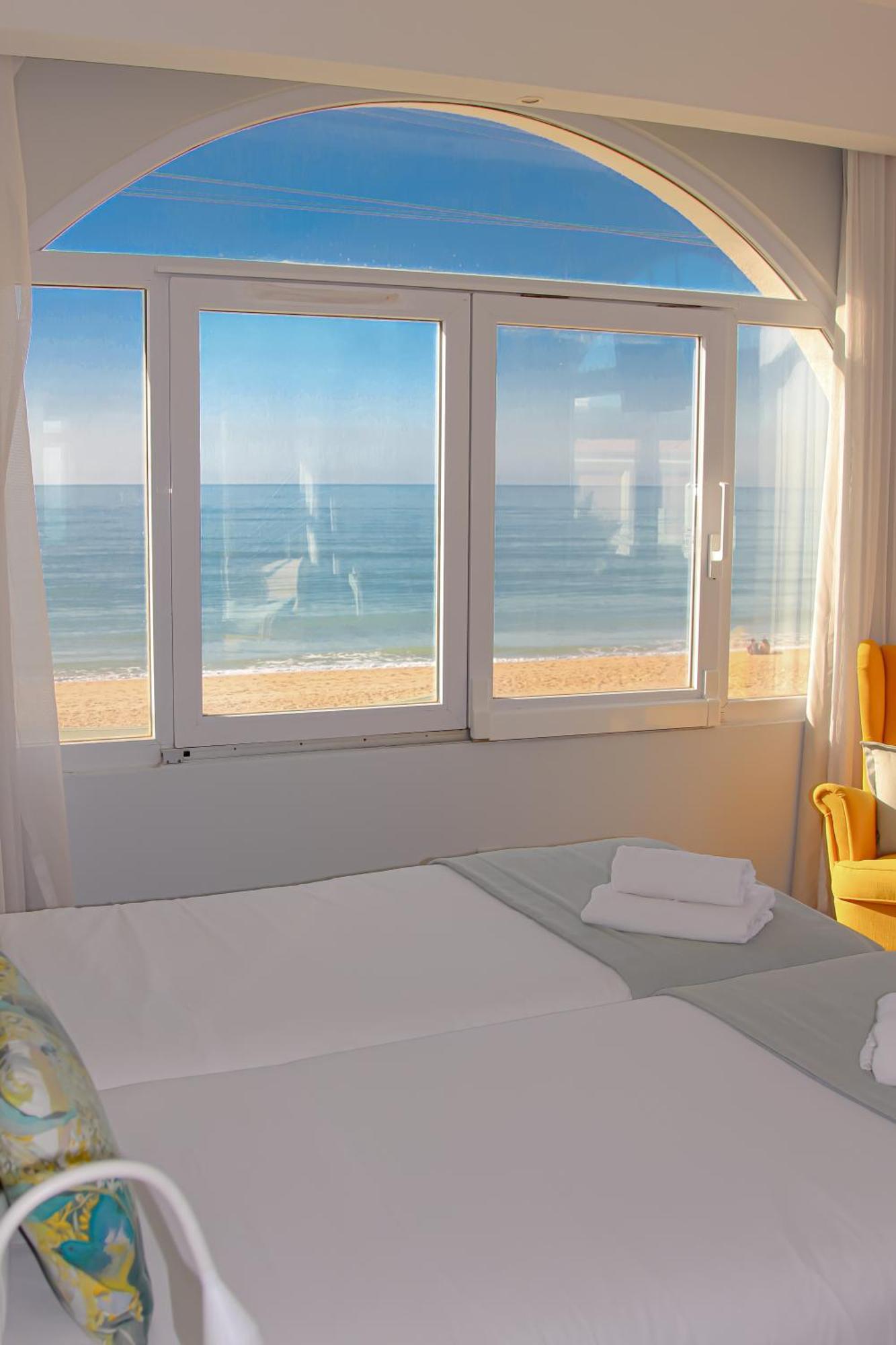 Premium Twin Room Sea View