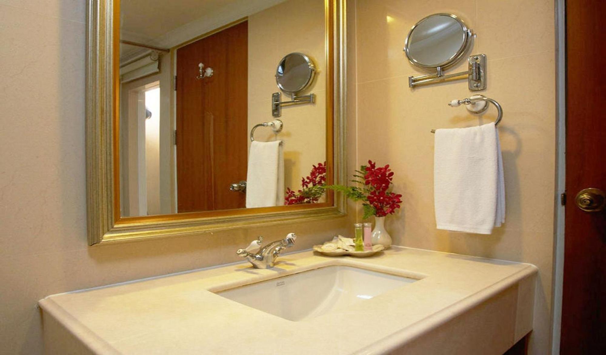 Executive Super Deluxe Double or Twin Room