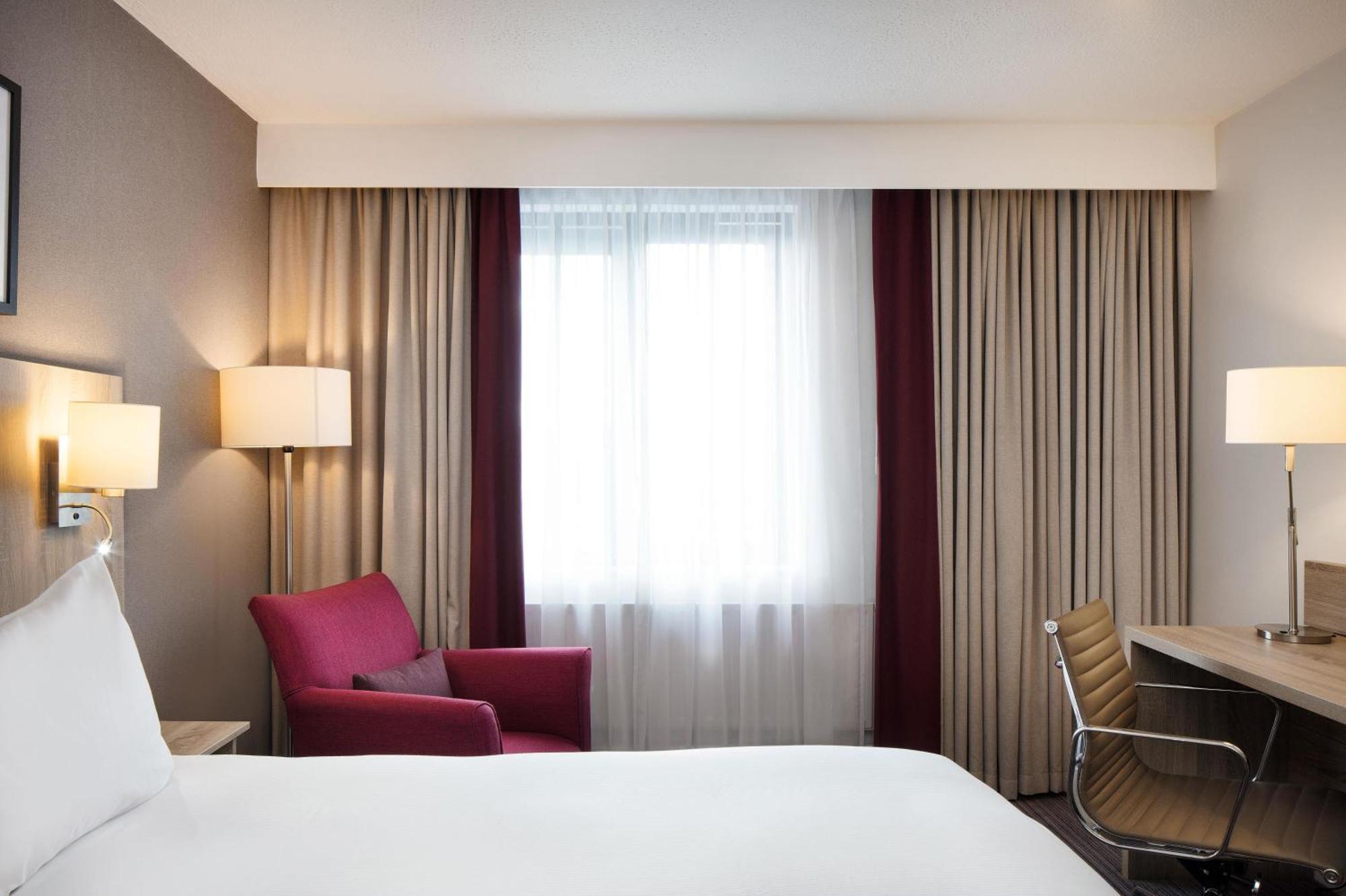 Kamer met Kingsize Bed