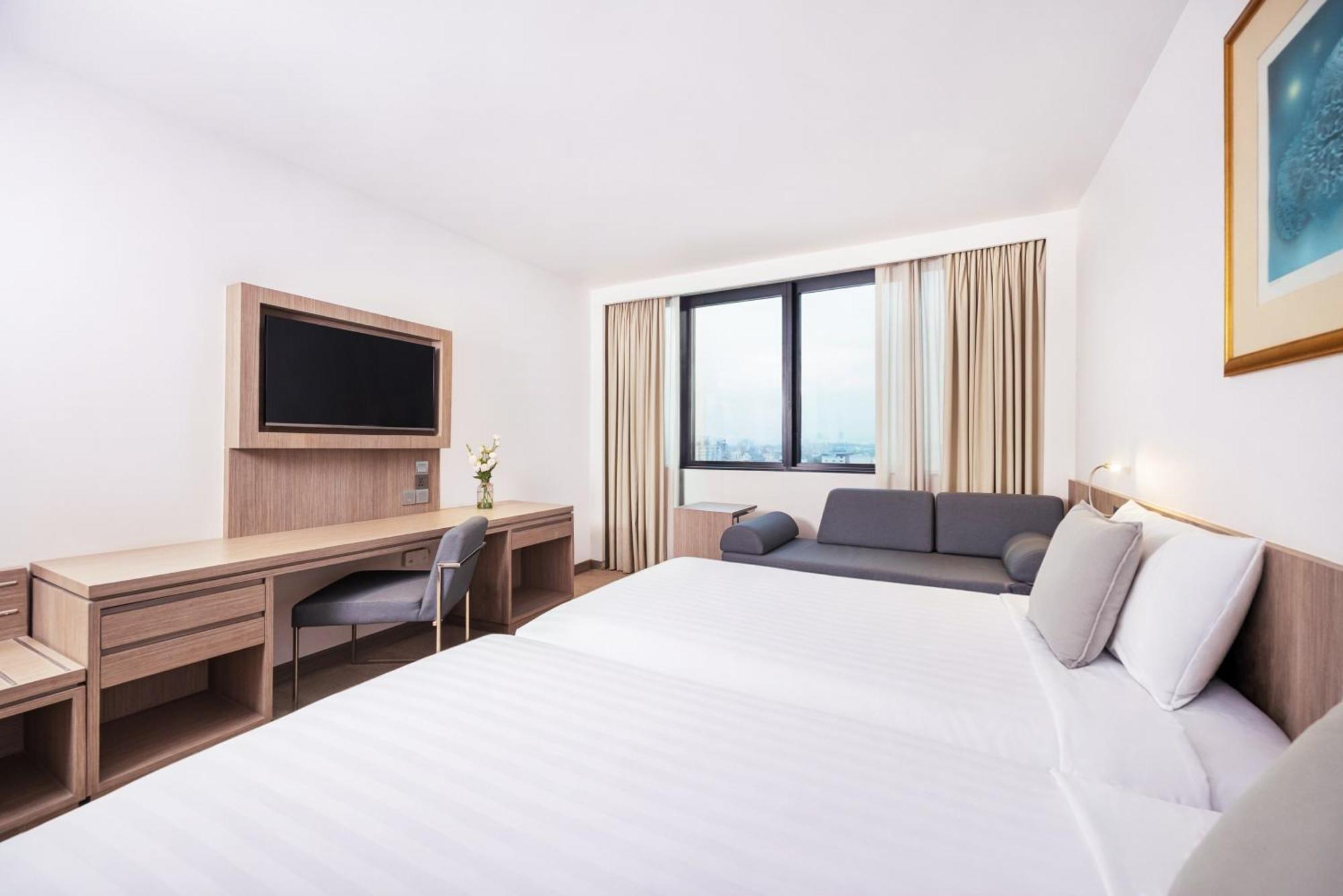 Superior Twin Room