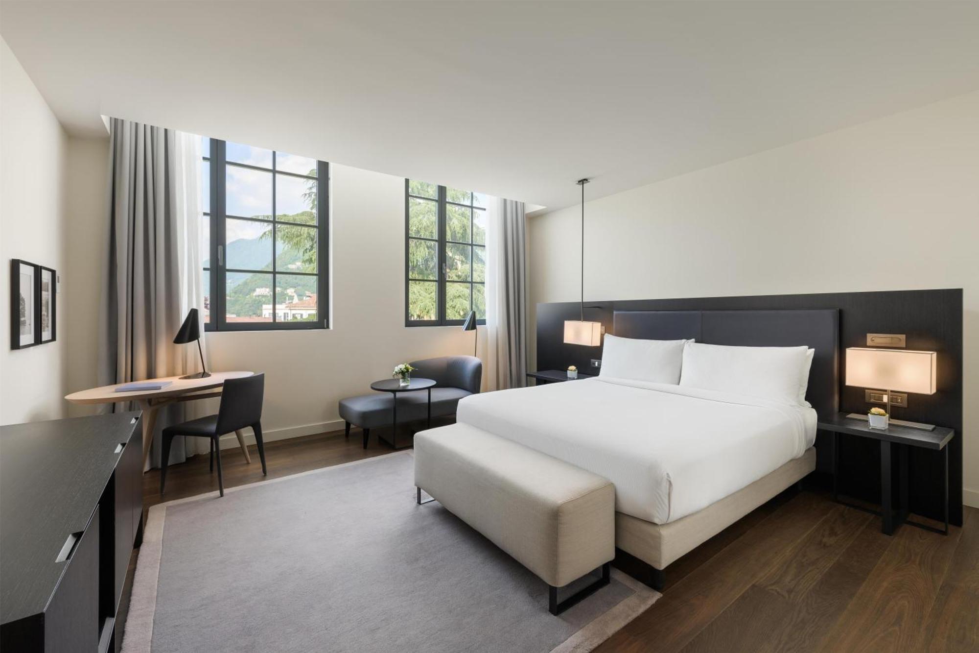 Deluxe Kamer met Kingsize Bed en Uitzicht over de Stad