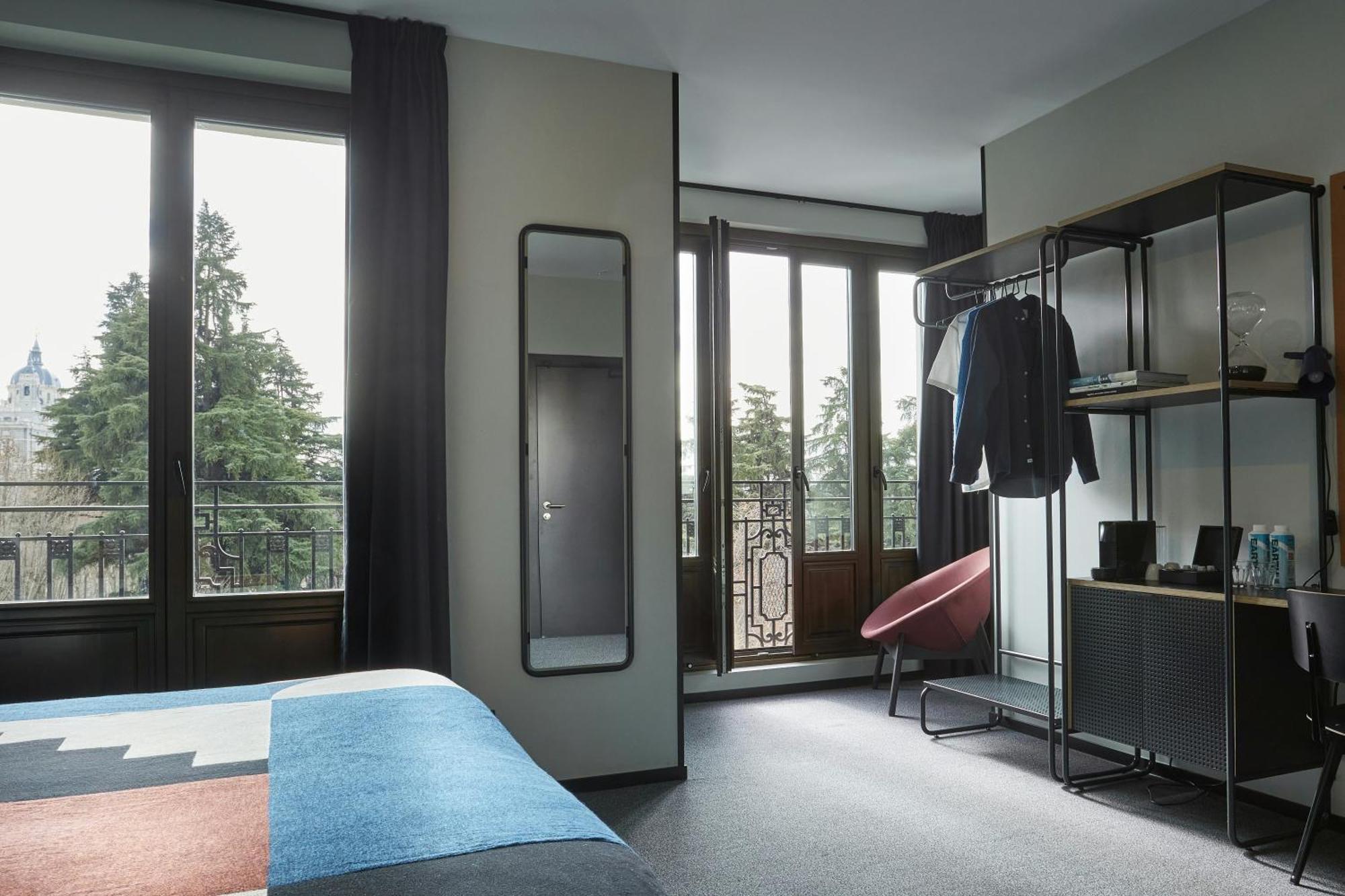 King Room Palace View
