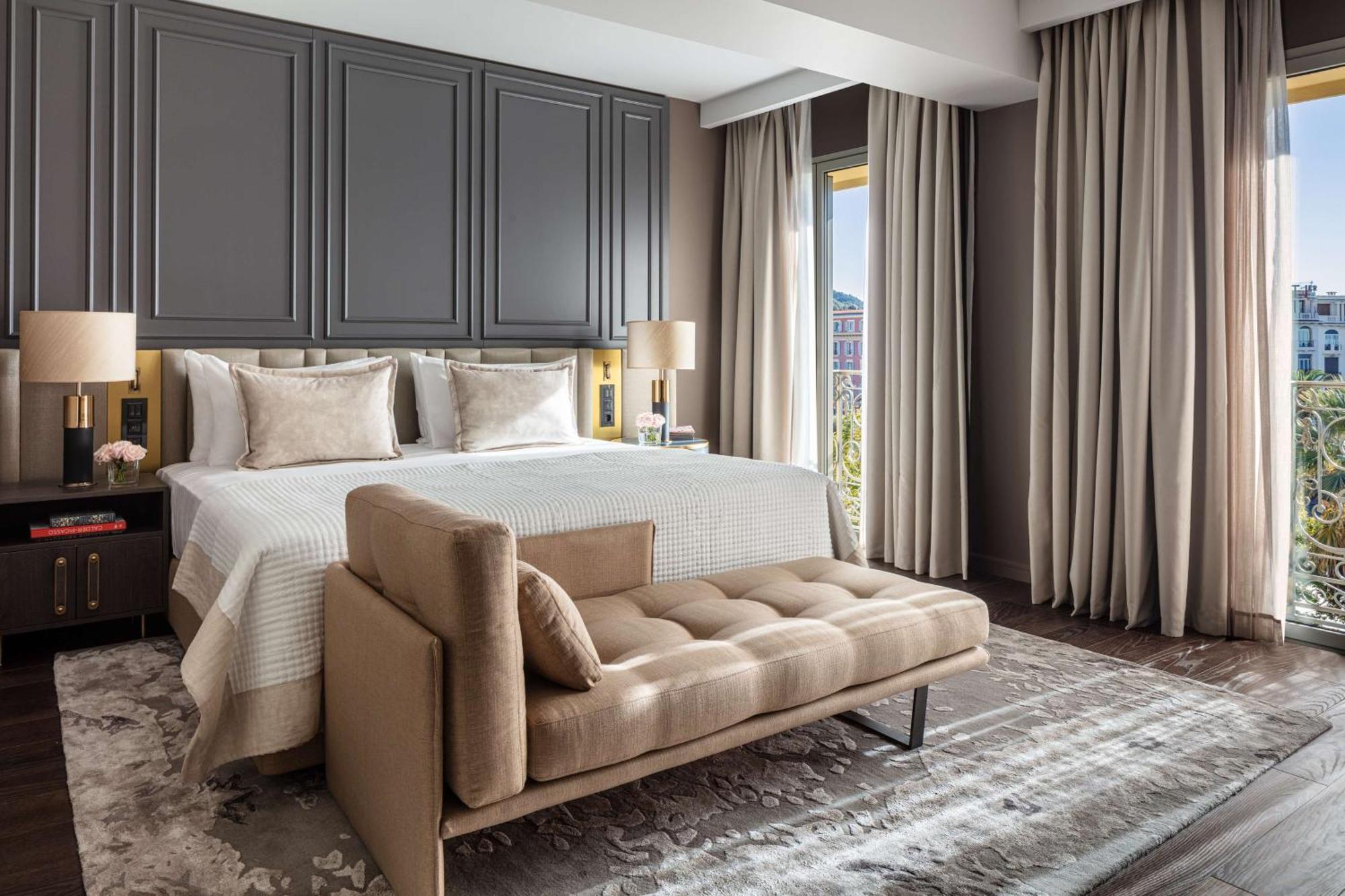 Junior Suite met Balkon en Uitzicht op Zee