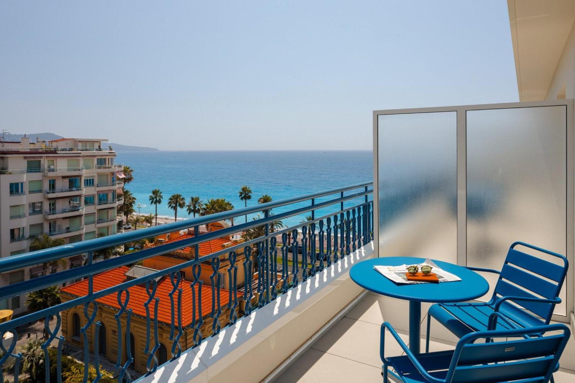 Tweepersoonskamer met Balkon en Uitzicht op Zee
