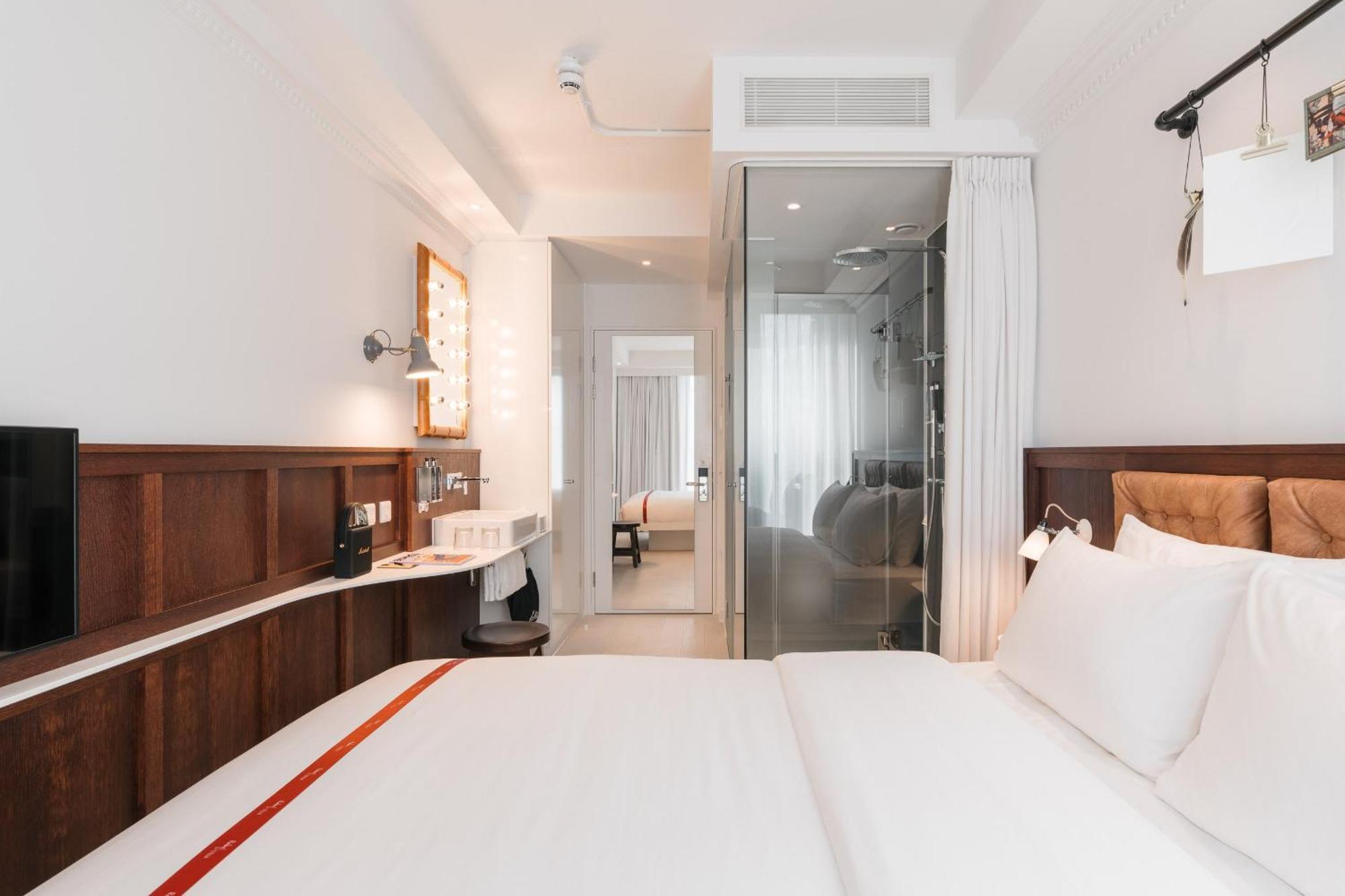 Lovely Kamer