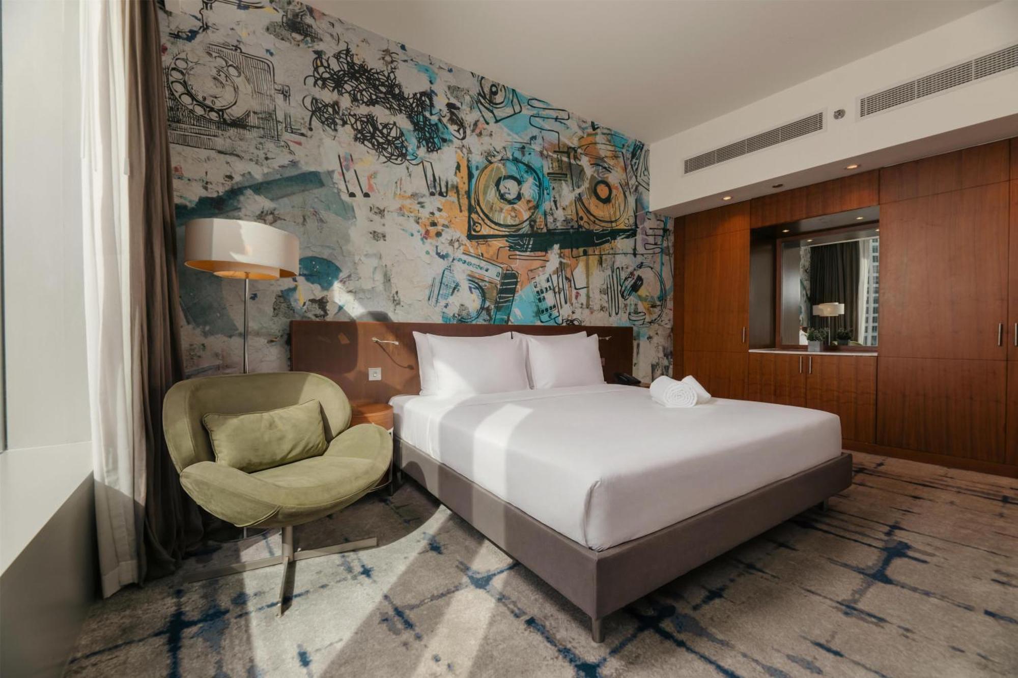 One-Bedroom Chill Out Suite King,1769518927:JPEG