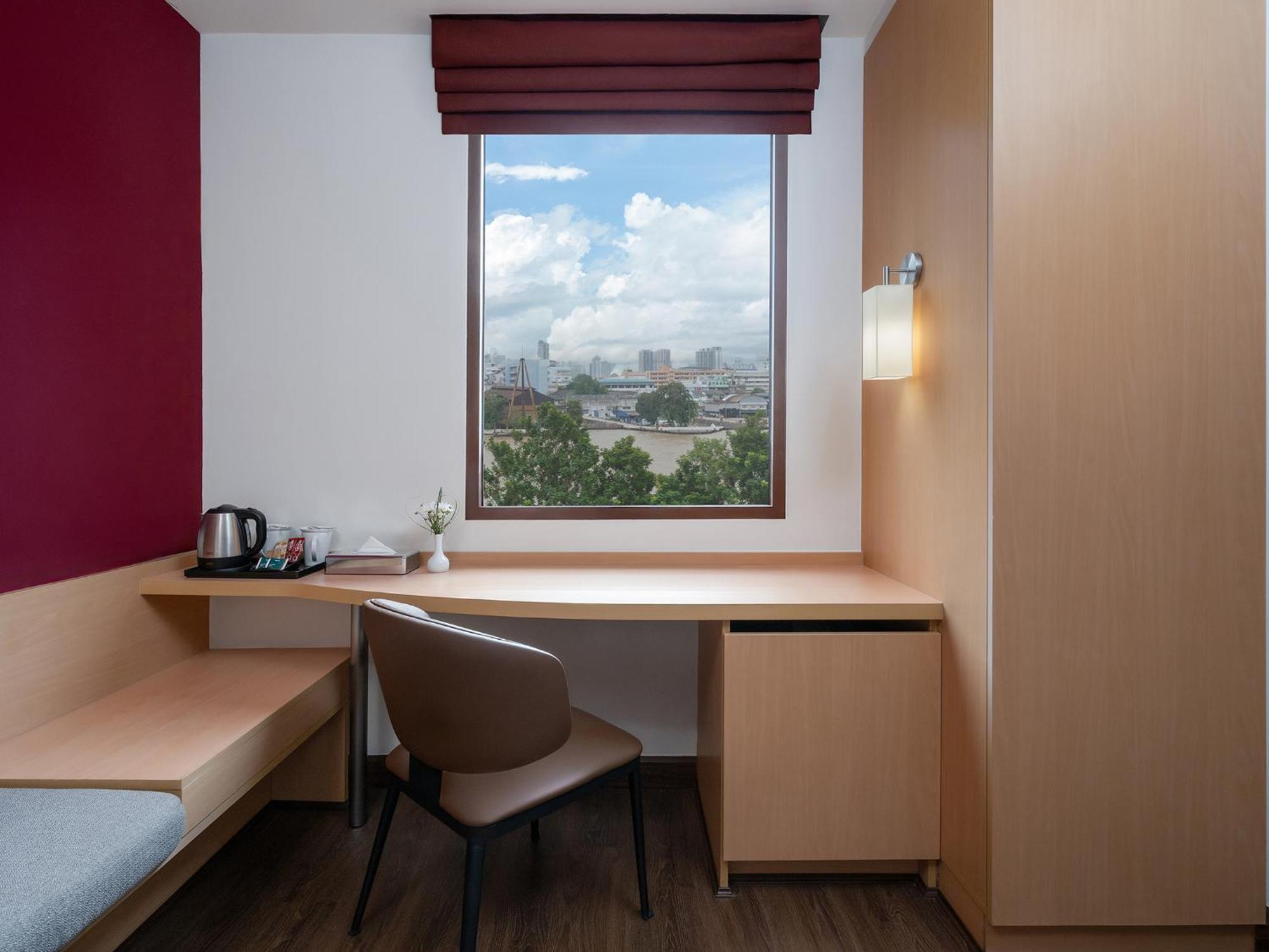 Twin Room River View