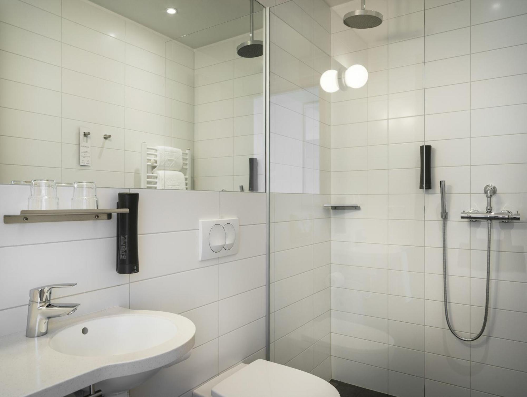 Double or Twin Room Mountain View