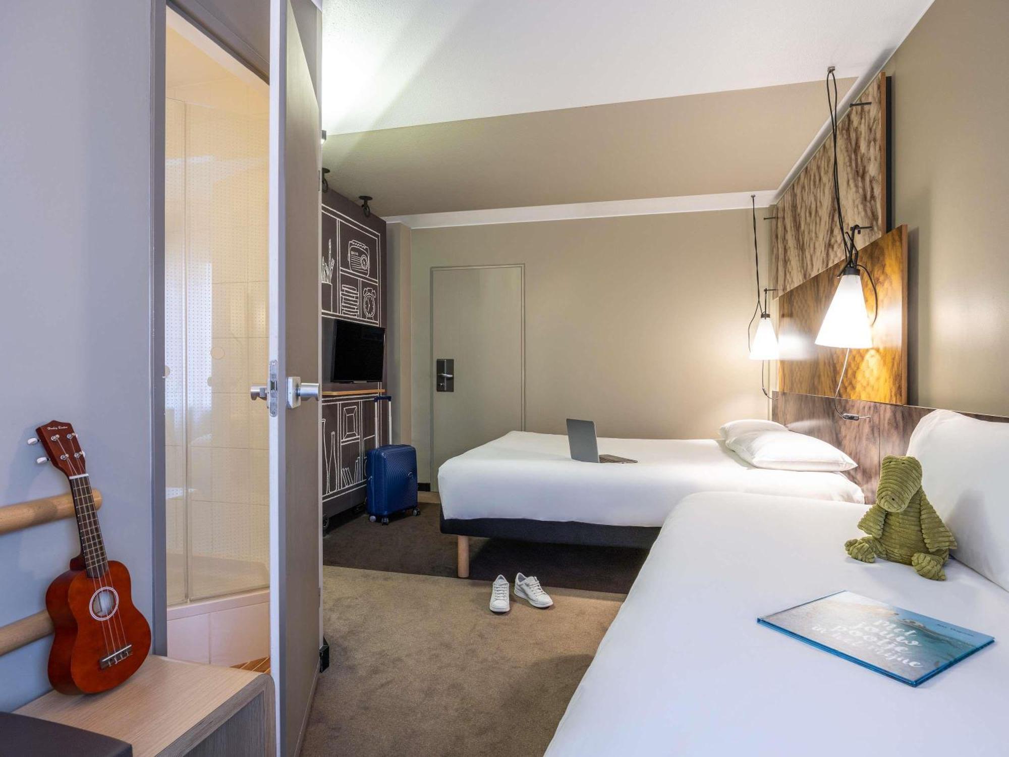 Triple Room One Double Bed One Single Bed