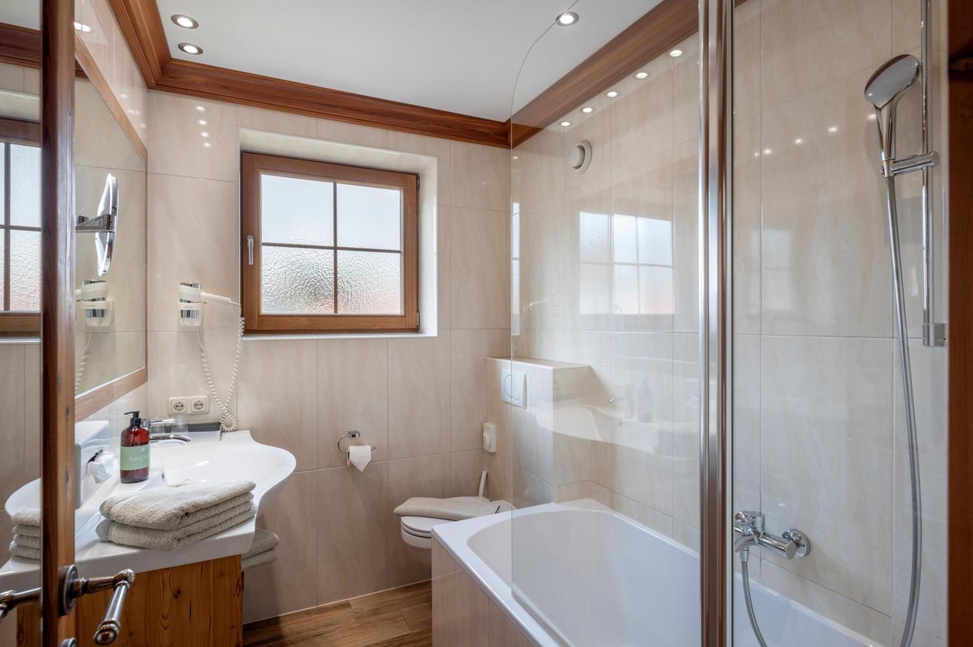 Large Double Room
