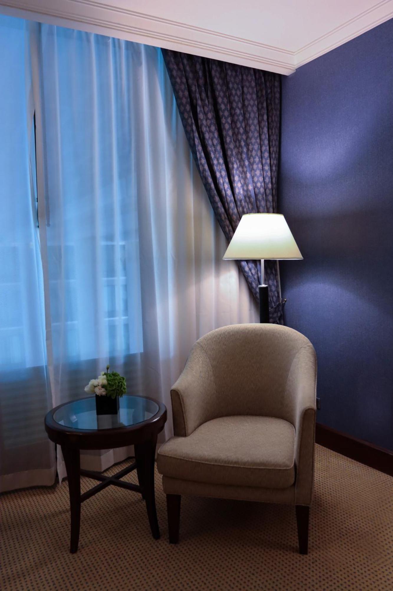 King Room