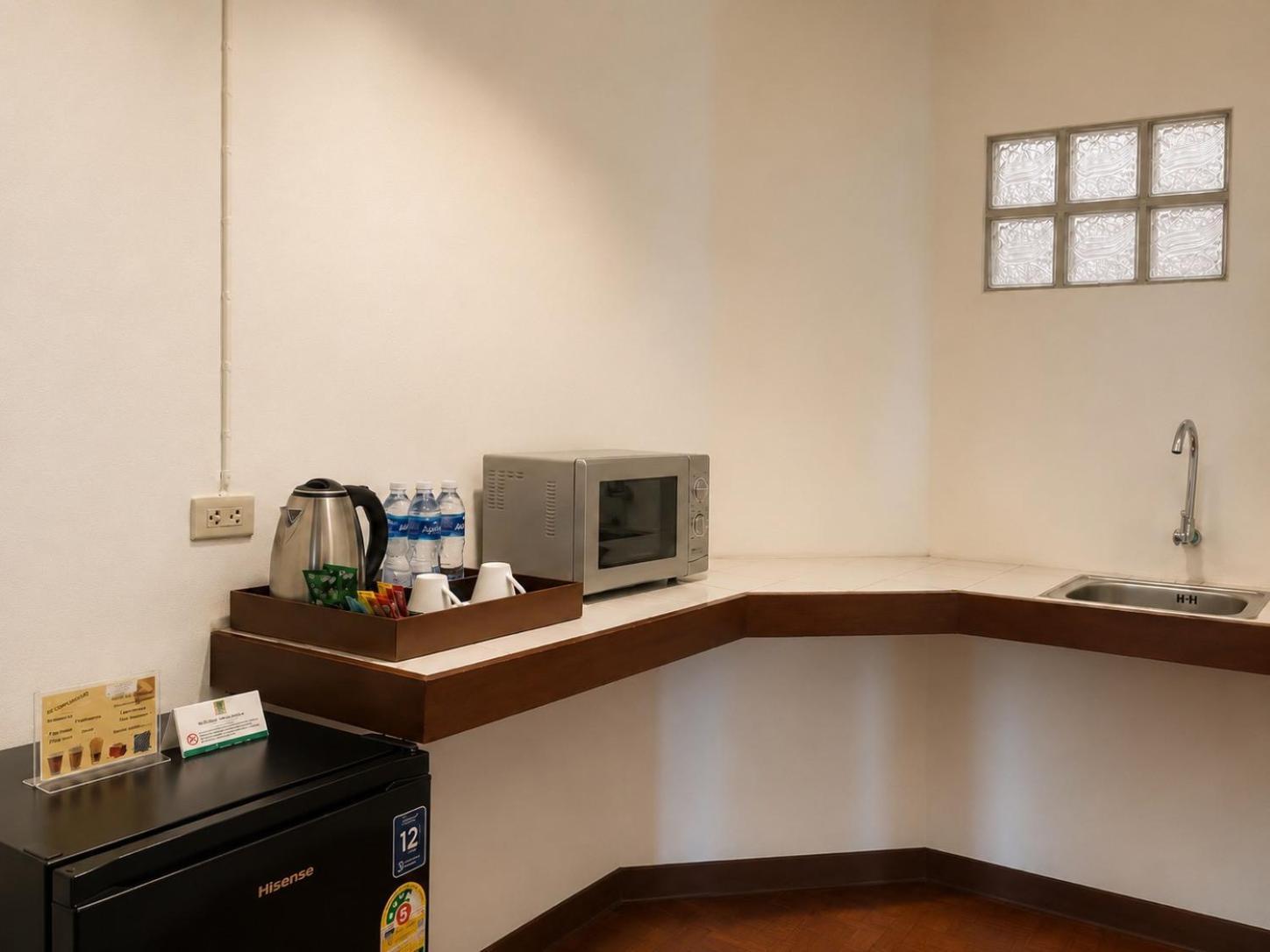 Woraburi Suite