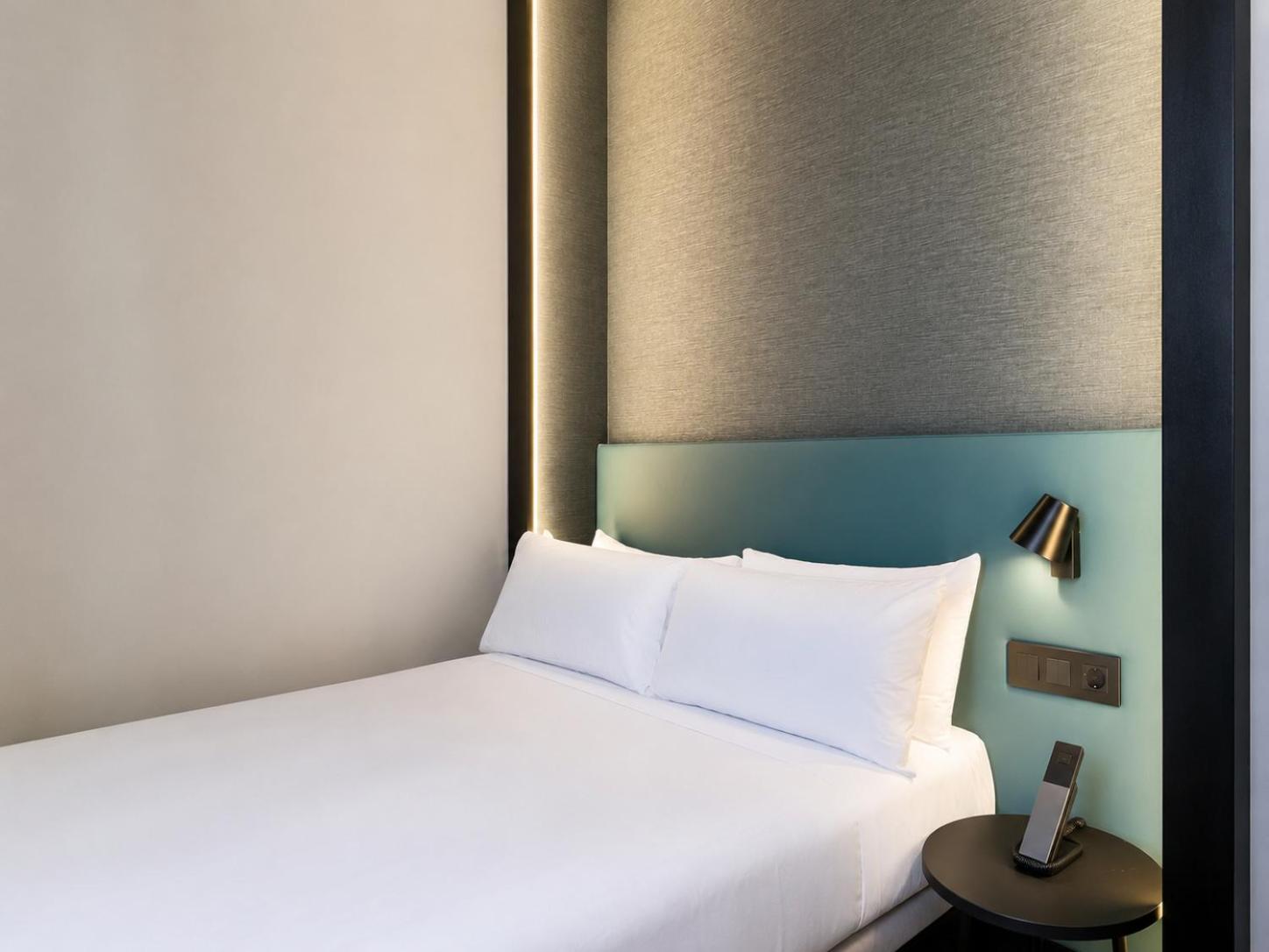 Single Room,1771492871:JPEG