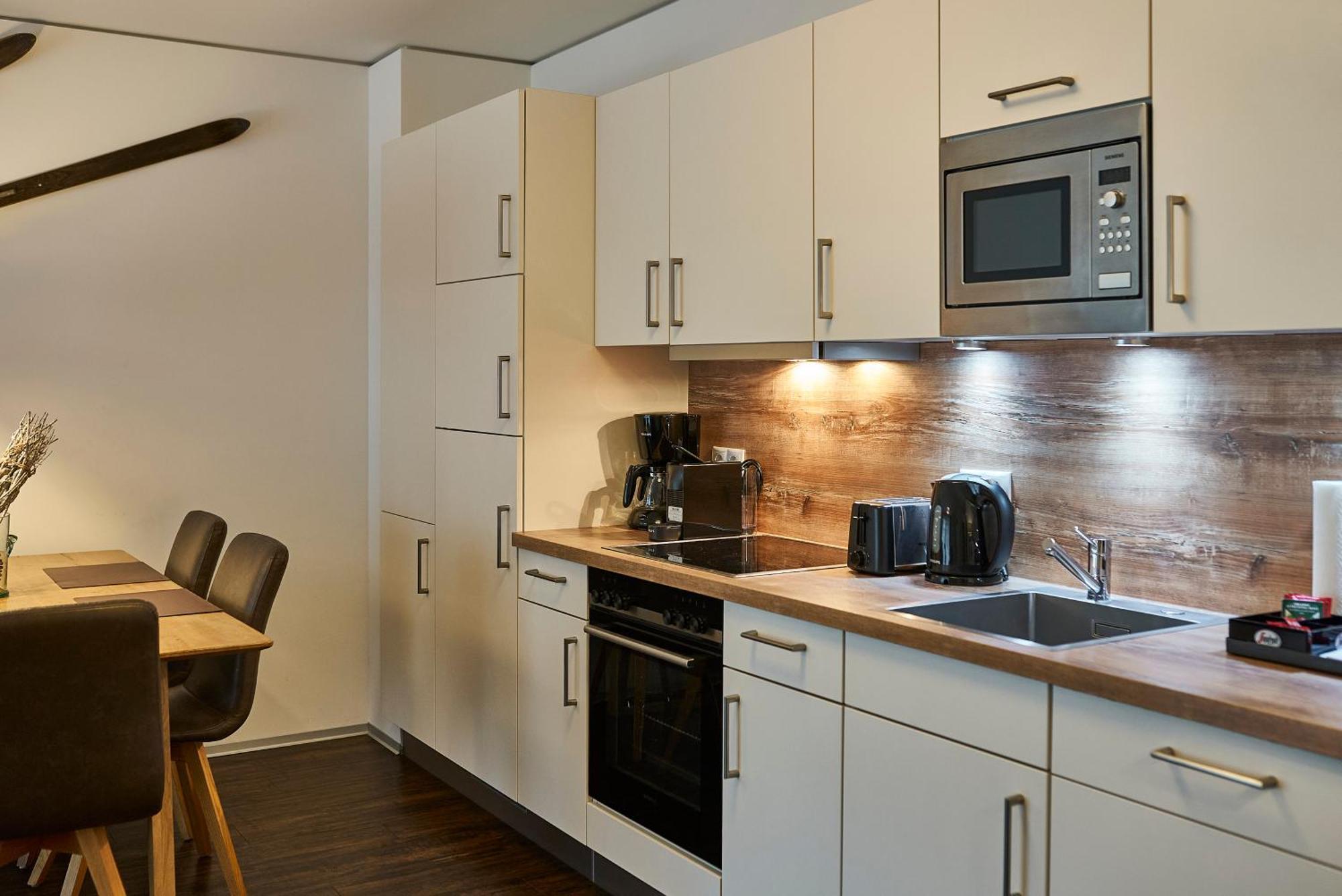 One-Bedroom Apartment Sauna
