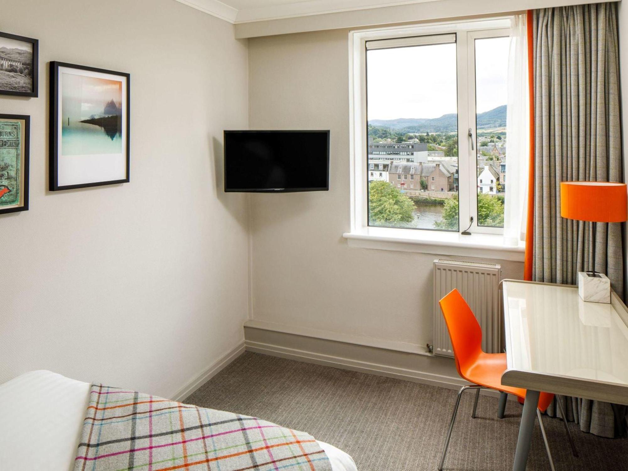 Compact Room 1 Double Bed